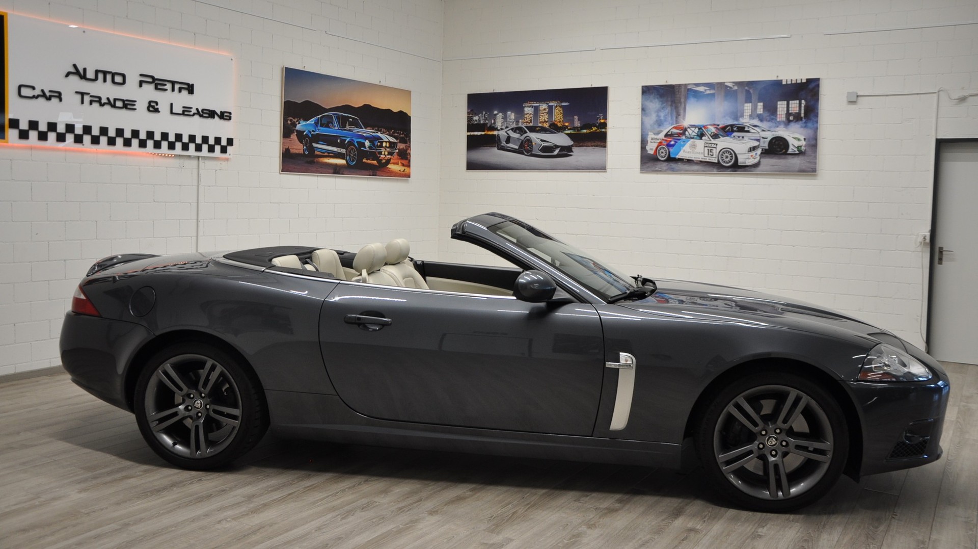 JAGUAR XKR 4.2 V8 SC Automatic-image-5