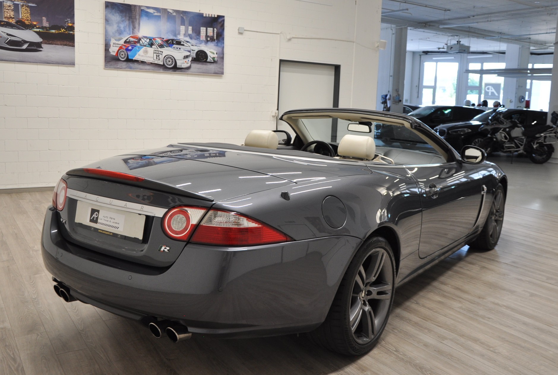 JAGUAR XKR 4.2 V8 SC Automatic-image-4