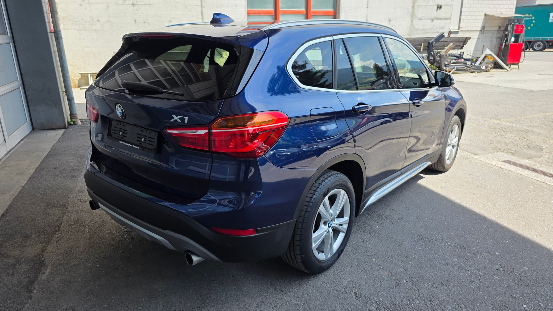 BMW X1 xDrive 25i xLine Steptronic-image-6