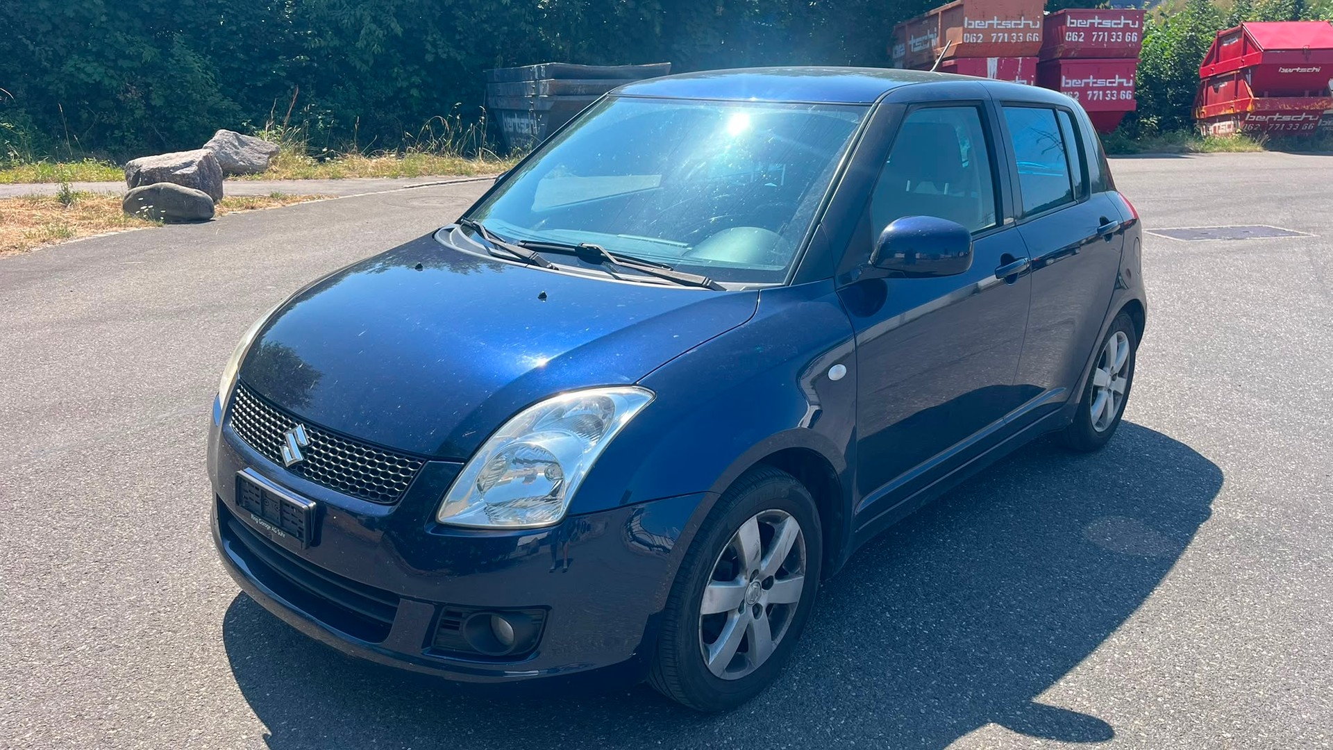 SUZUKI Swift 1.3i 16V GL-image-1