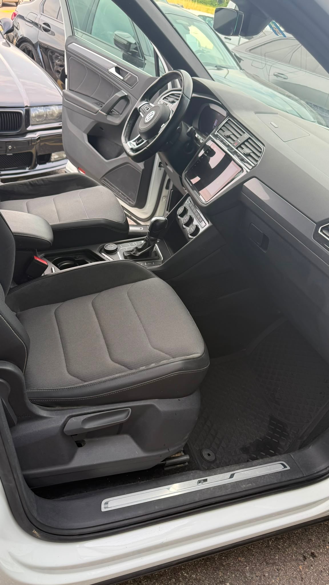 VW Tiguan 2.0TSI Highline 4Motion DSG-image-9