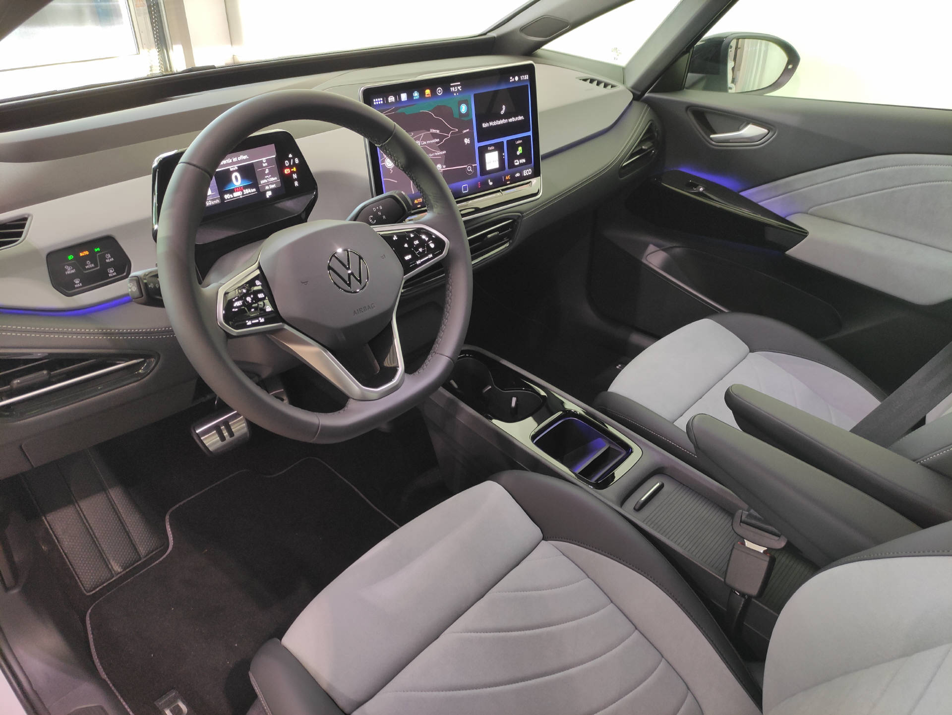 VW ID.3 Pro Black-Style-image-2