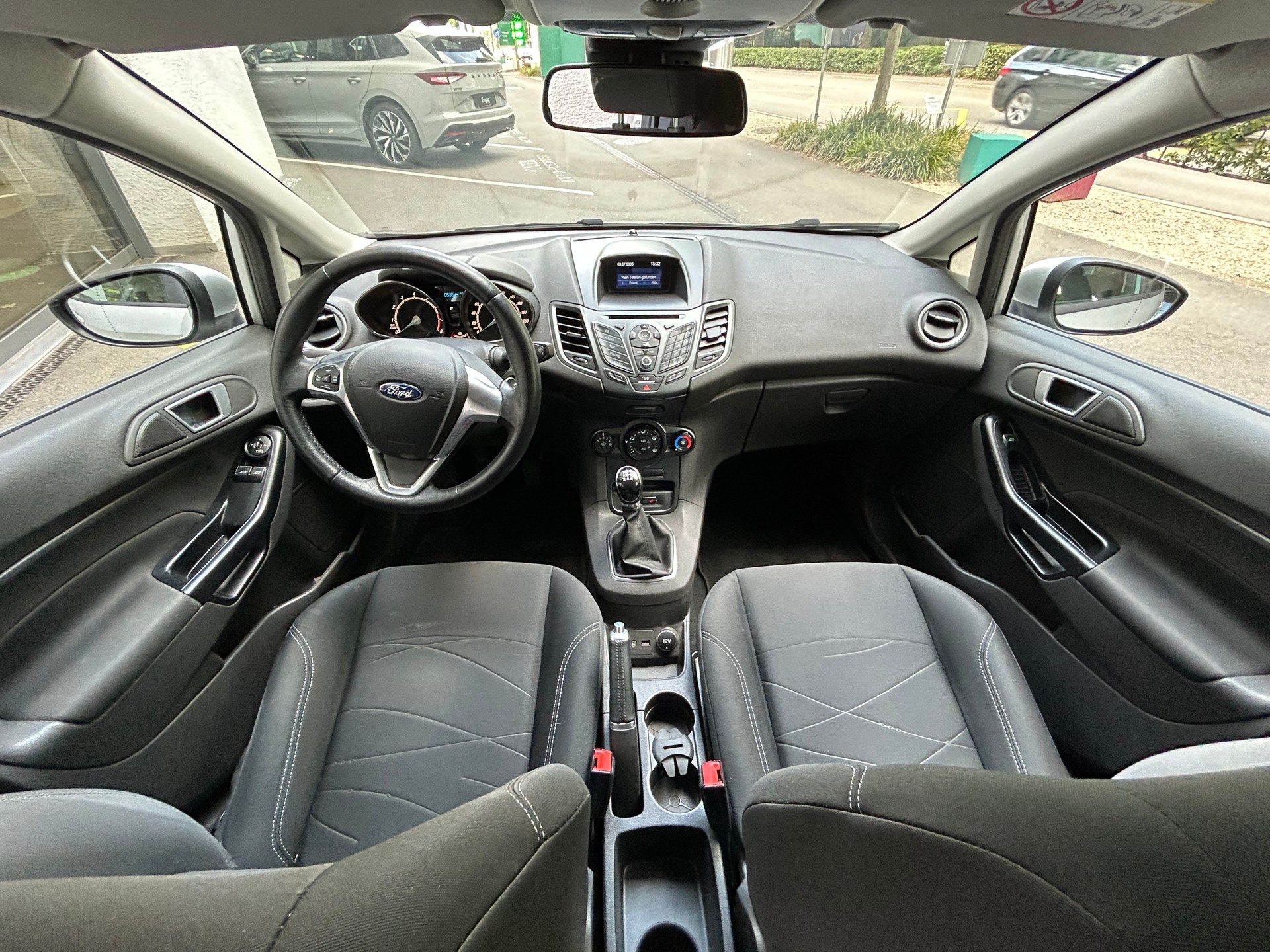 FORD Fiesta 1.0 SCTi Trend-image-11