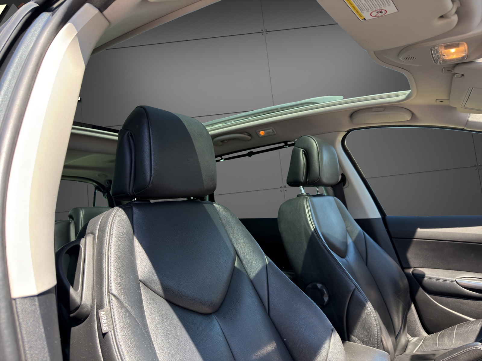 PEUGEOT 308 SW 1.6 HDI Sport🔥 Peugeot 308 SW 1.6 HDi Sport – 7 Plätze | Sparsamer Diesel | Garantie-image-8