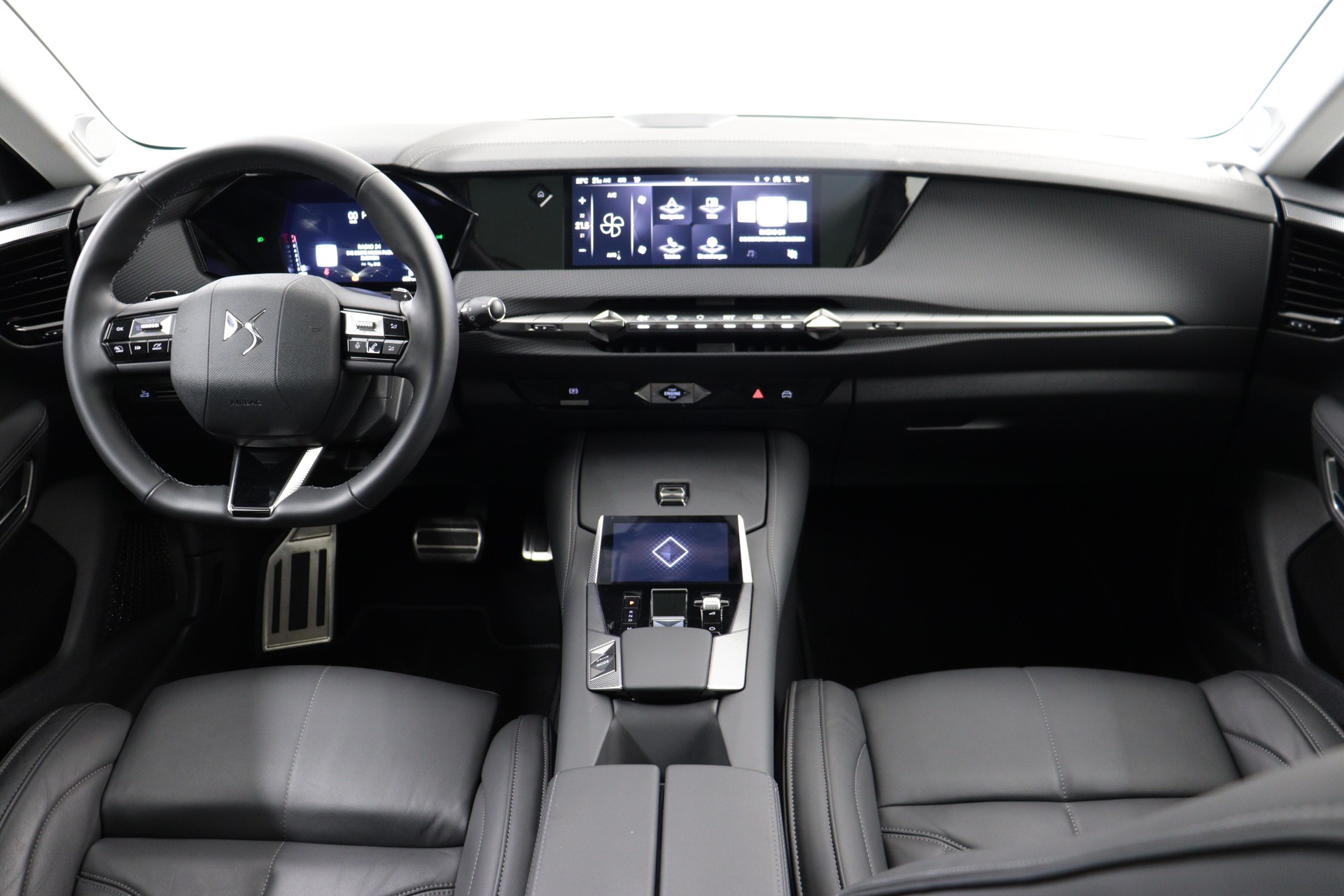 DS AUTOMOBILES 4 1.6 PureTech Rivoli-image-9