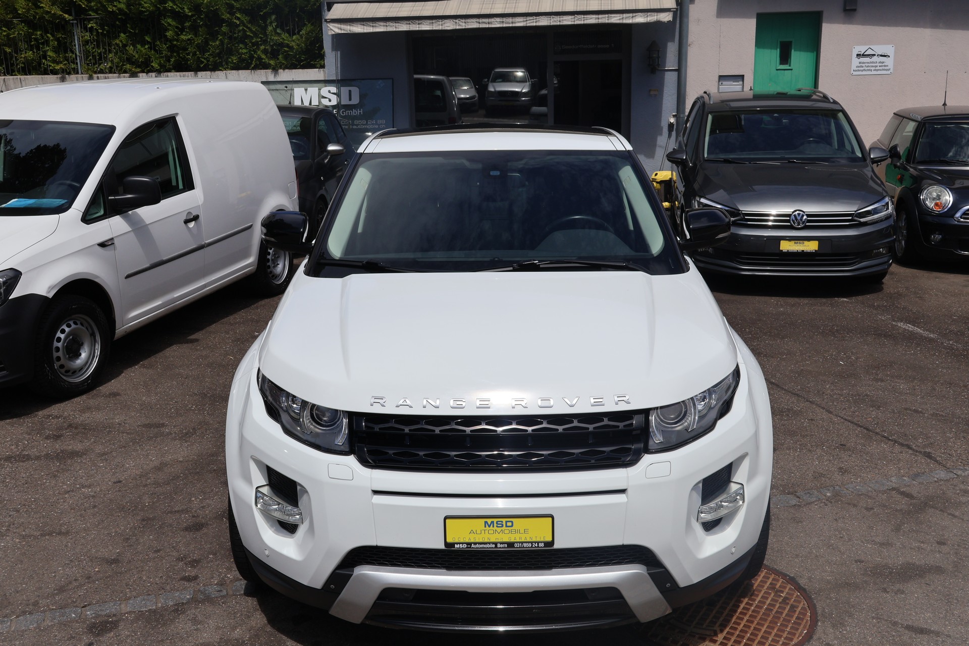 LAND ROVER Range Rover Evoque 2.2 SD4 Dynamic AT6-image-3