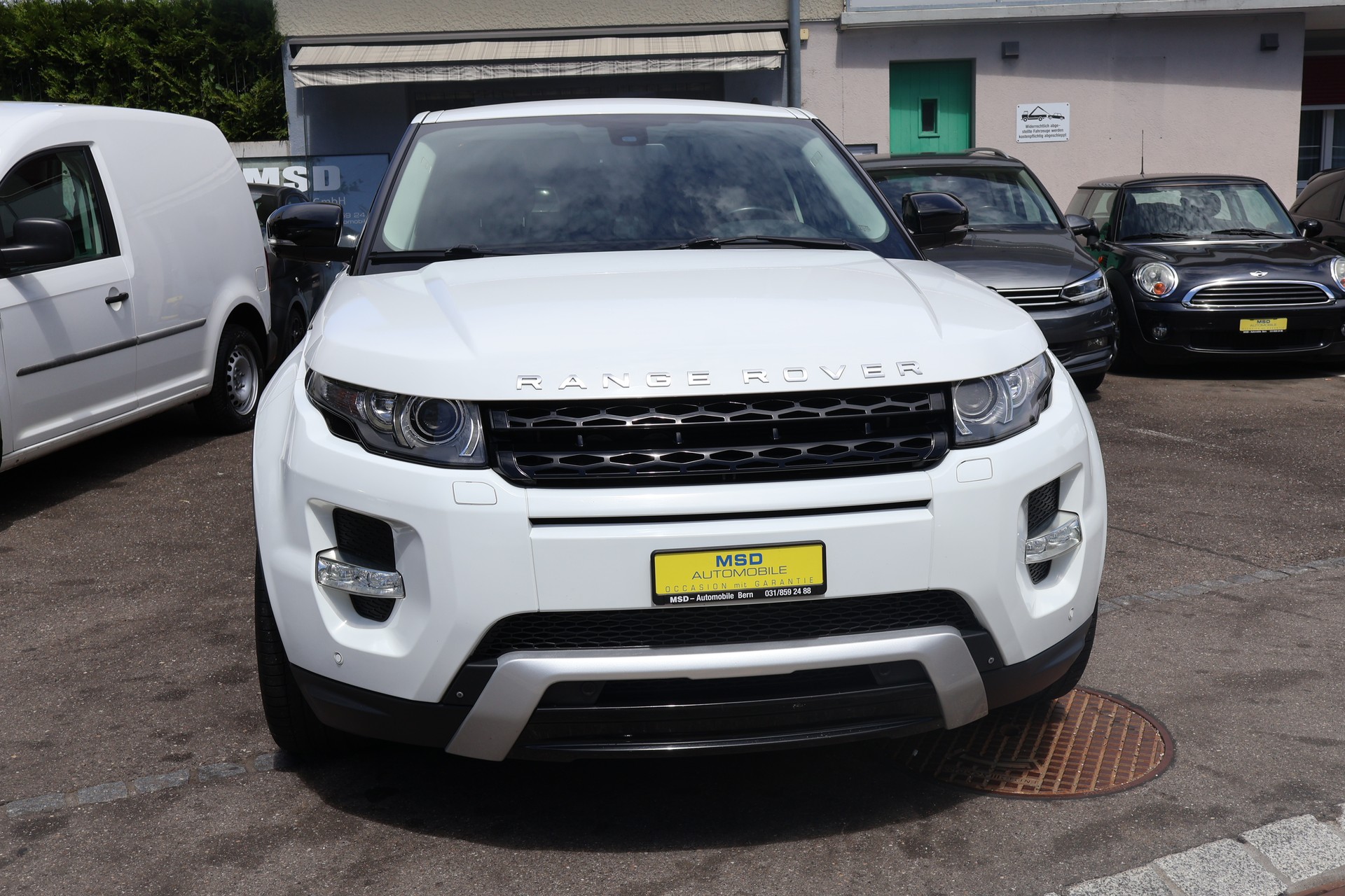 LAND ROVER Range Rover Evoque 2.2 SD4 Dynamic AT6-image-0
