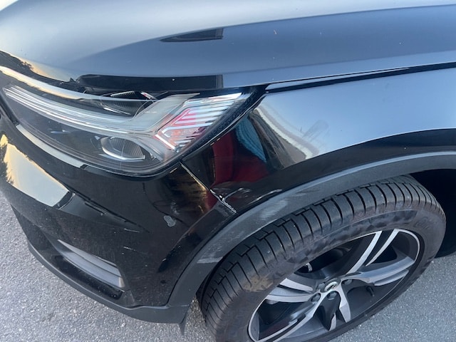 VOLVO XC40 T4 AWD R-Design Geartronic-image-3