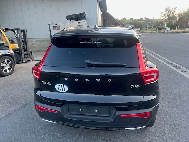 VOLVO XC40 T4 AWD R-Design Geartronic-image-10