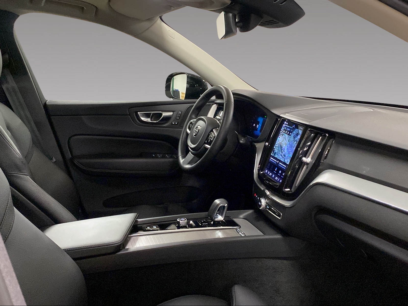 VOLVO XC60 2.0 B4 MH Plus Bright AWD-image-7