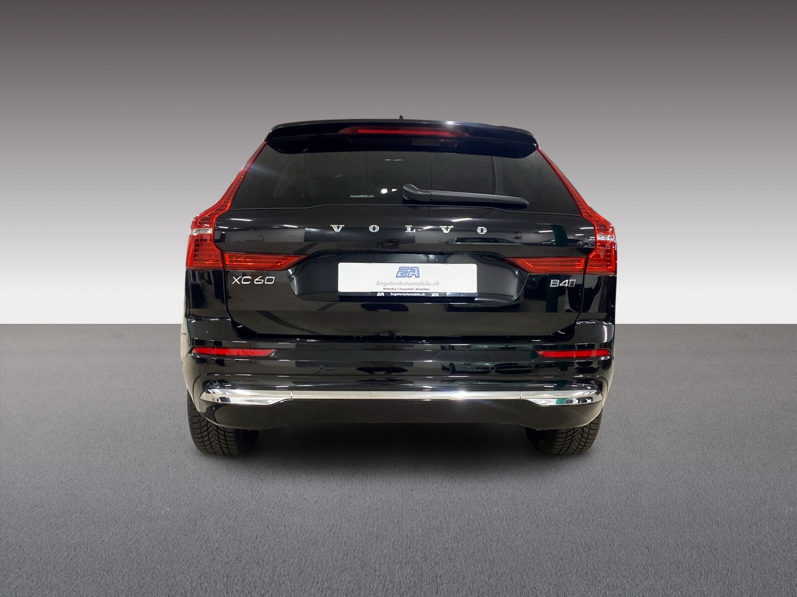 VOLVO XC60 2.0 B4 MH Plus Bright AWD-image-4