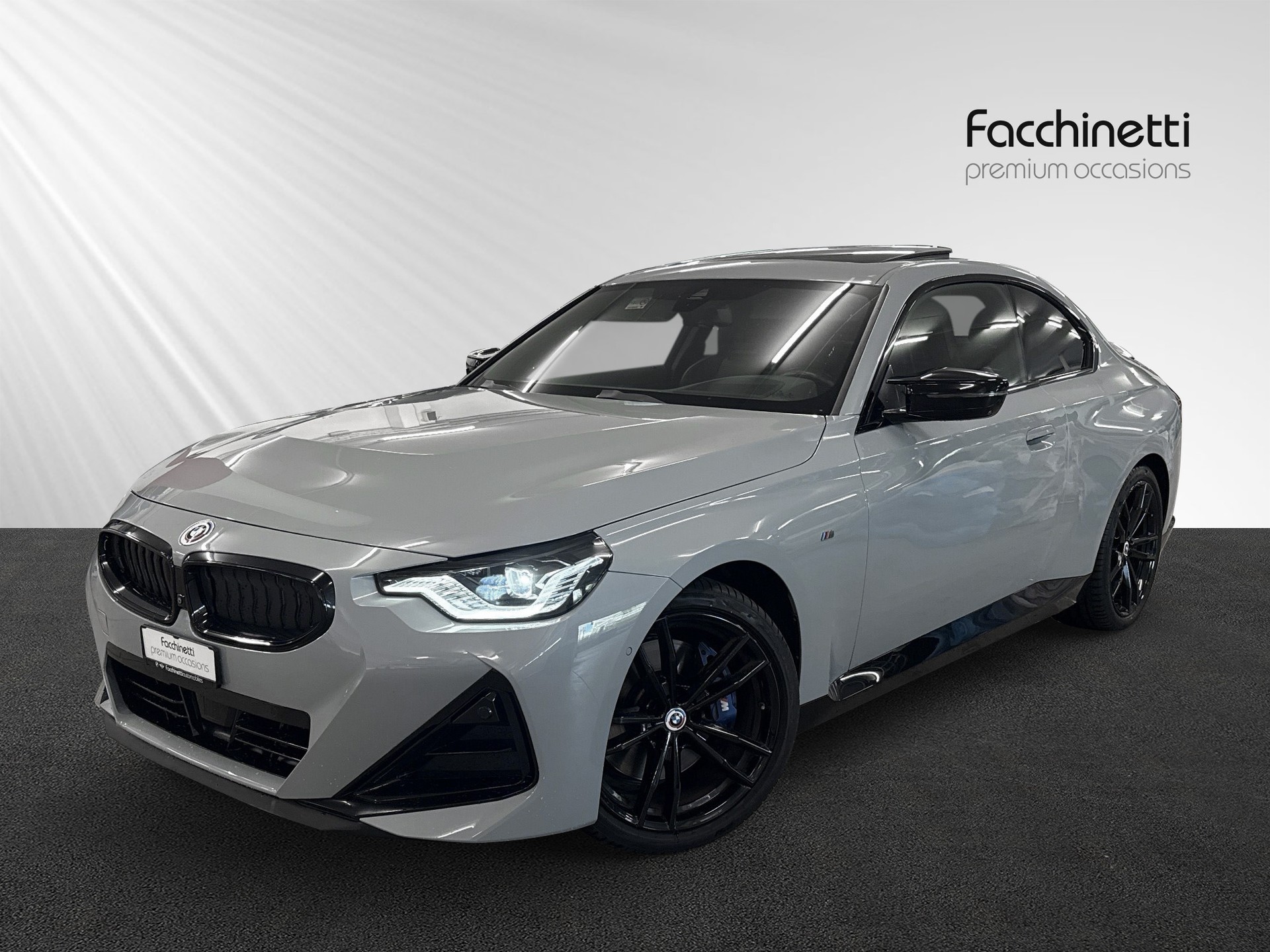 BMW M240i xDrive Steptronic-image-0