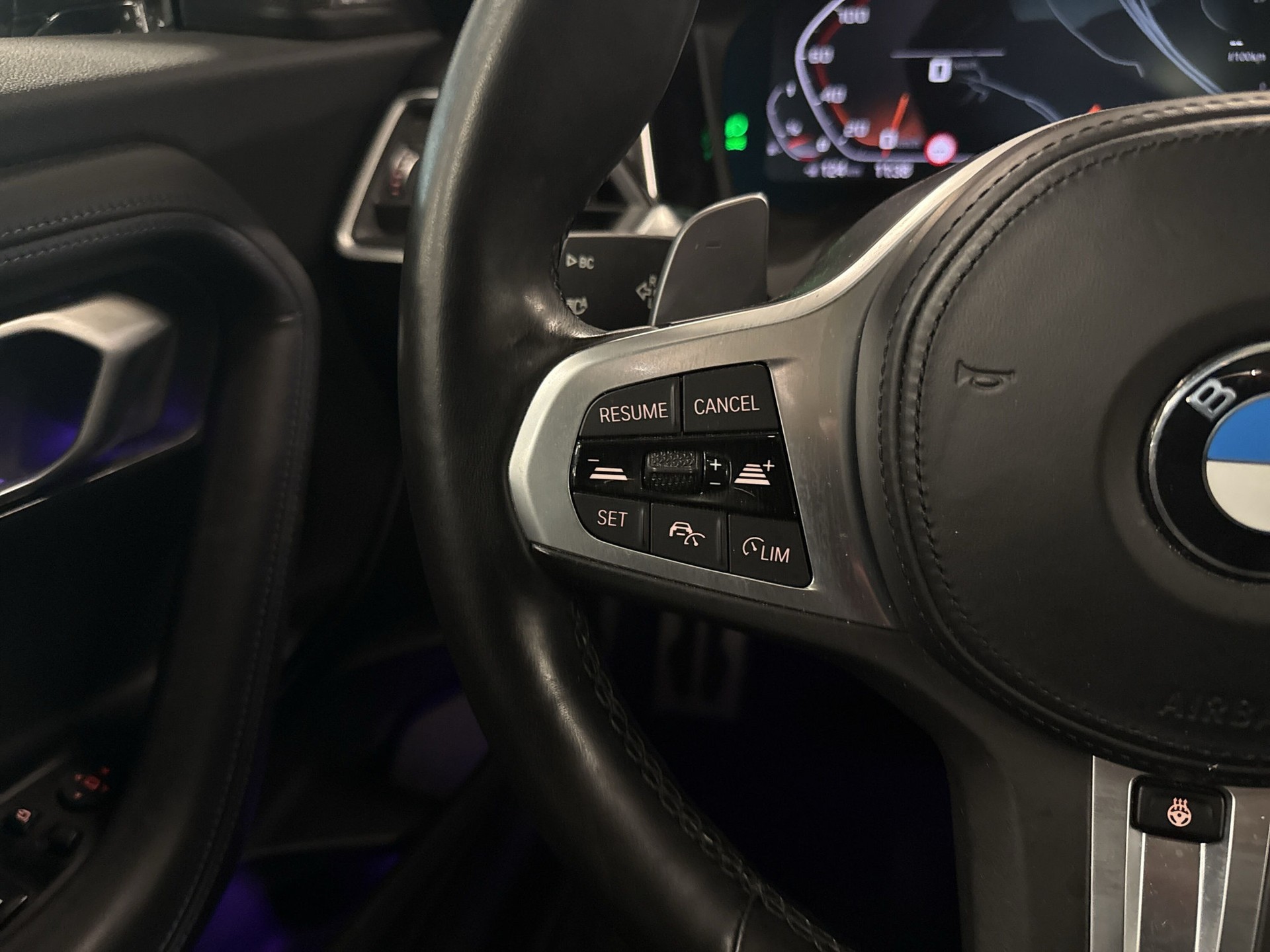 BMW M240i xDrive Steptronic-image-14