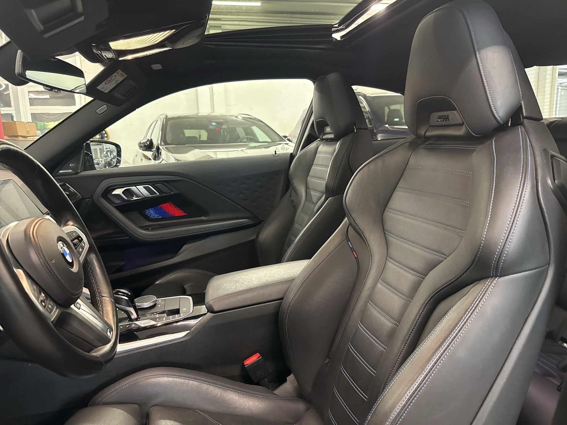 BMW M240i xDrive Steptronic-image-9
