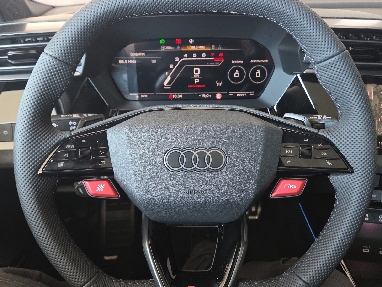AUDI RS3 Sportback 2.5 TSI quattro S-tronic-image-9