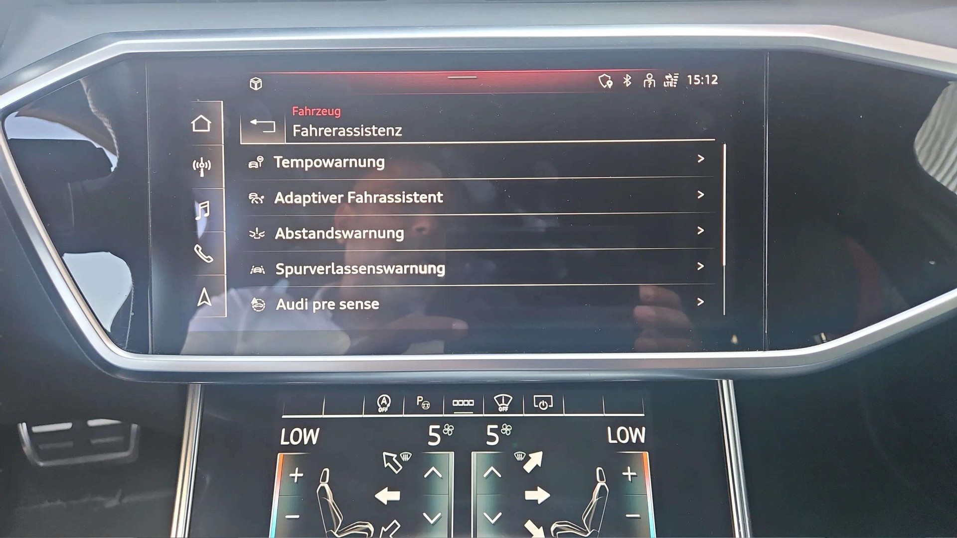 AUDI A6 Avant 40 TDI Sport quattro S-tronic S line mit AHK & 360° Kameras-image-21