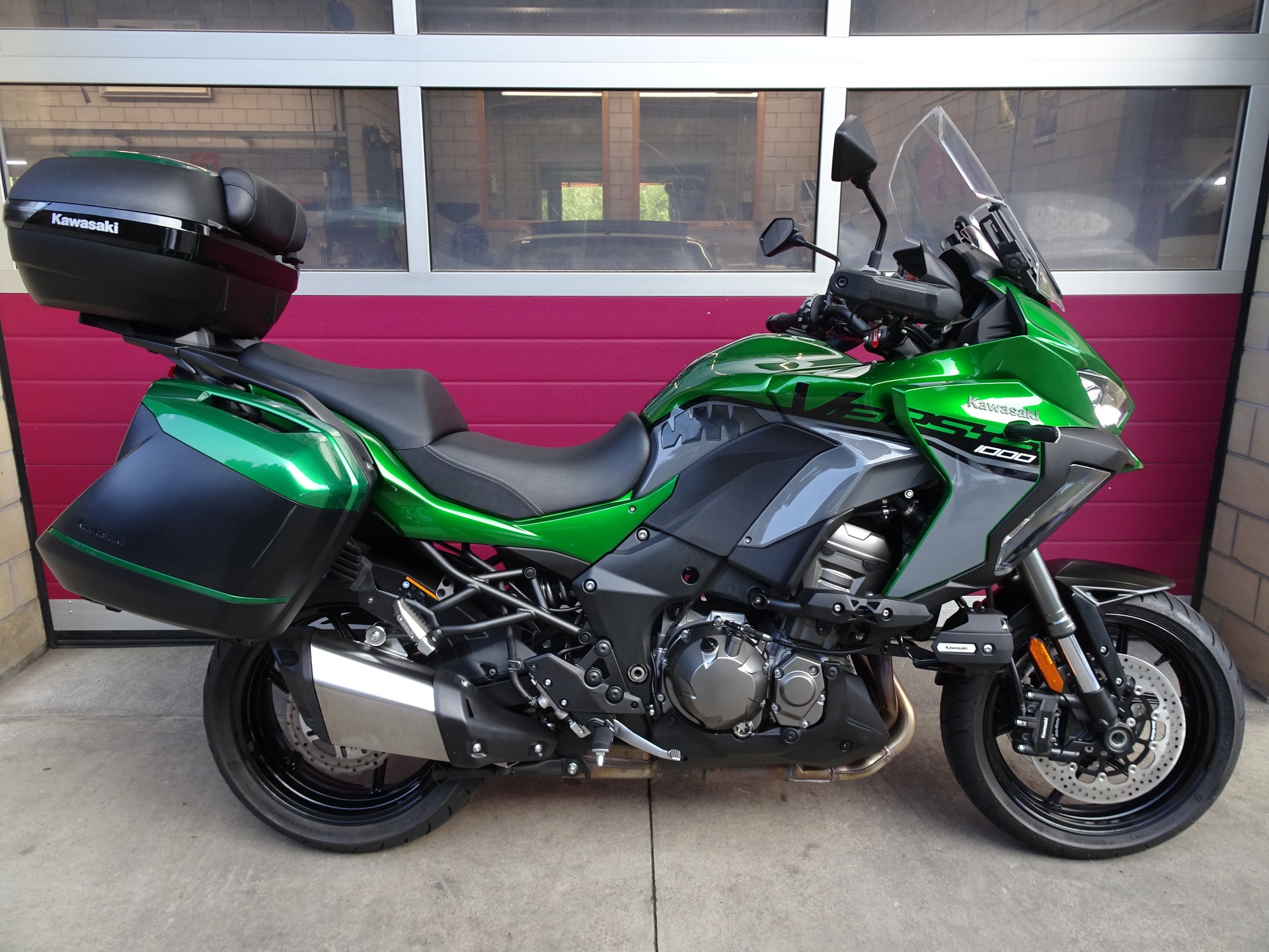 KAWASAKI Versys 1000 SE Grand Tourer