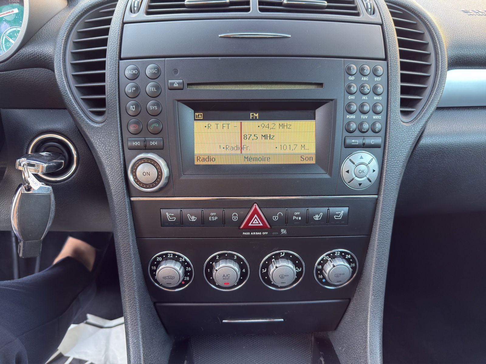 MERCEDES-BENZ SLK 200 Kompressor Automatic-image-15
