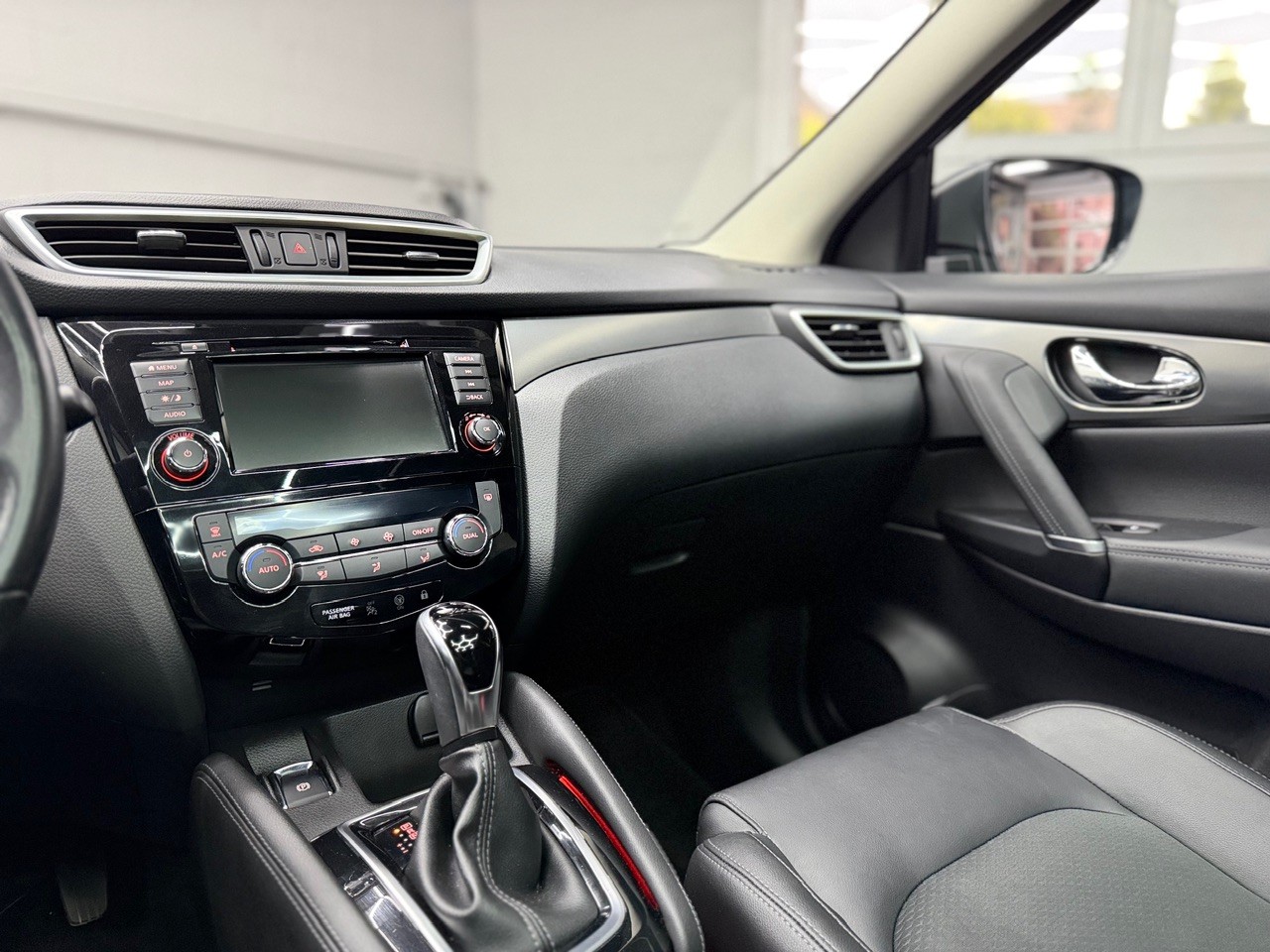NISSAN Qashqai 1.7 dCi tekna Xtronic ALL-MODE 4x4-image-18