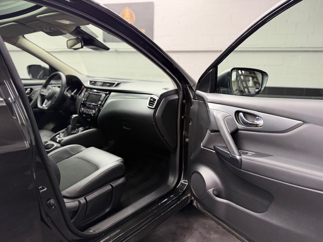 NISSAN Qashqai 1.7 dCi tekna Xtronic ALL-MODE 4x4-image-21