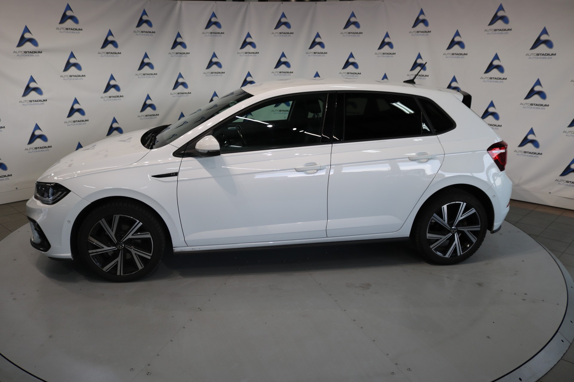 VW Polo 1.0 TSI R-Line DSG-image-14