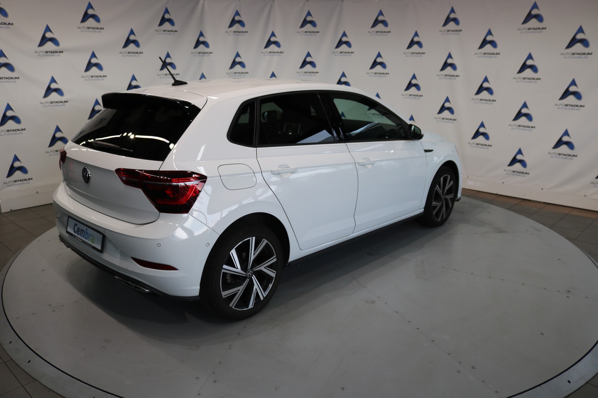 VW Polo 1.0 TSI R-Line DSG-image-21