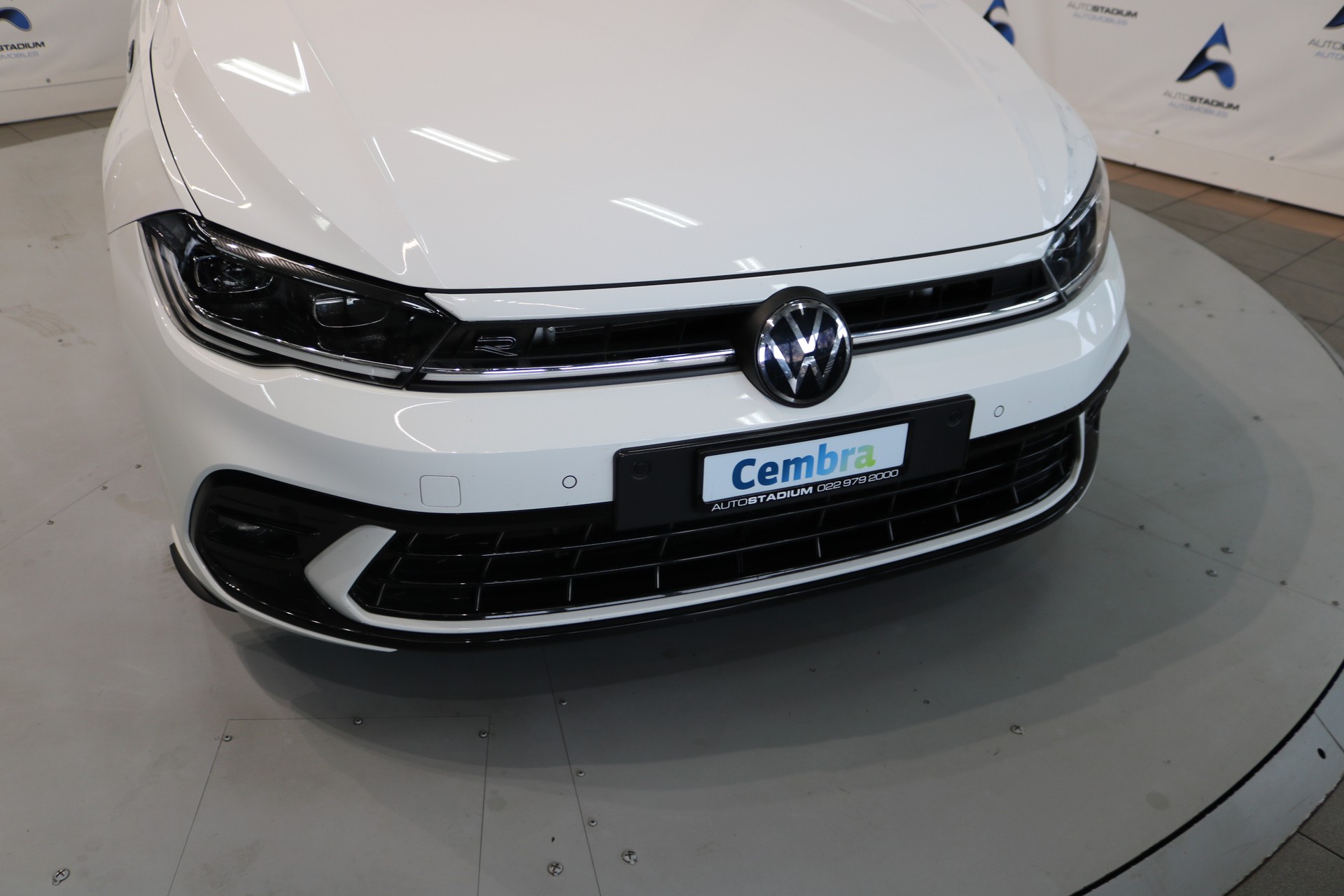 VW Polo 1.0 TSI R-Line DSG-image-28