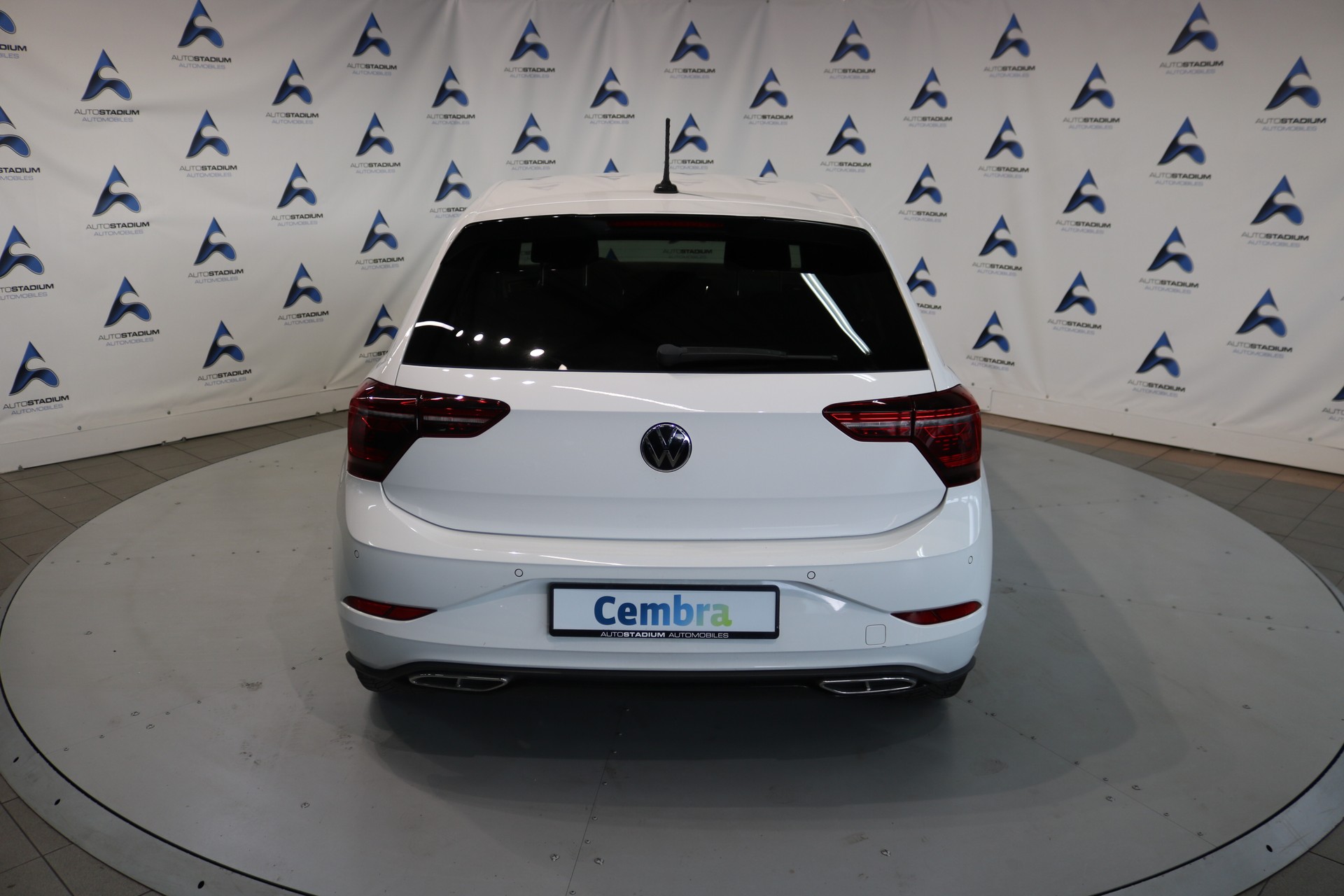 VW Polo 1.0 TSI R-Line DSG-image-19