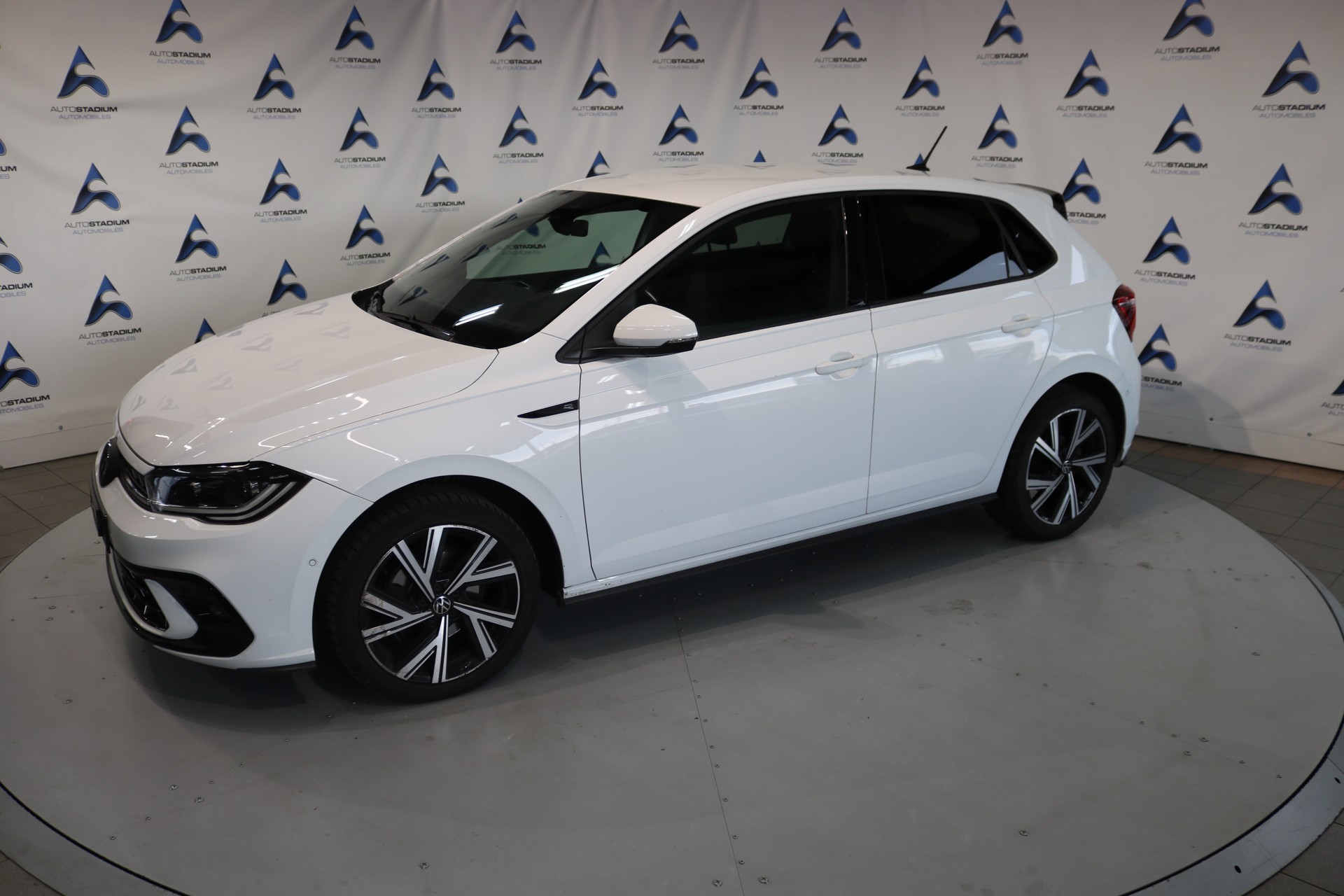 VW Polo 1.0 TSI R-Line DSG-image-13