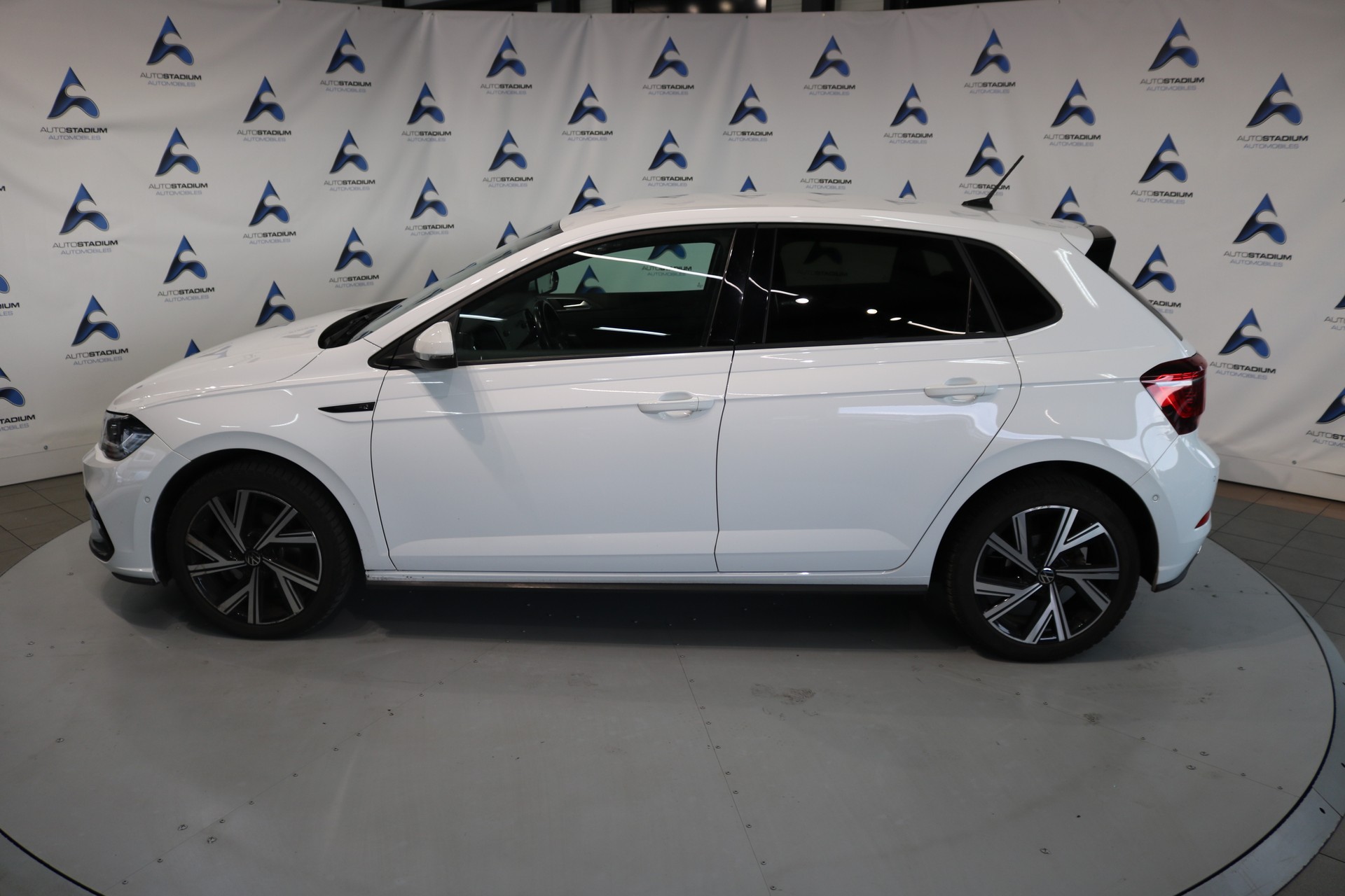 VW Polo 1.0 TSI R-Line DSG-image-15