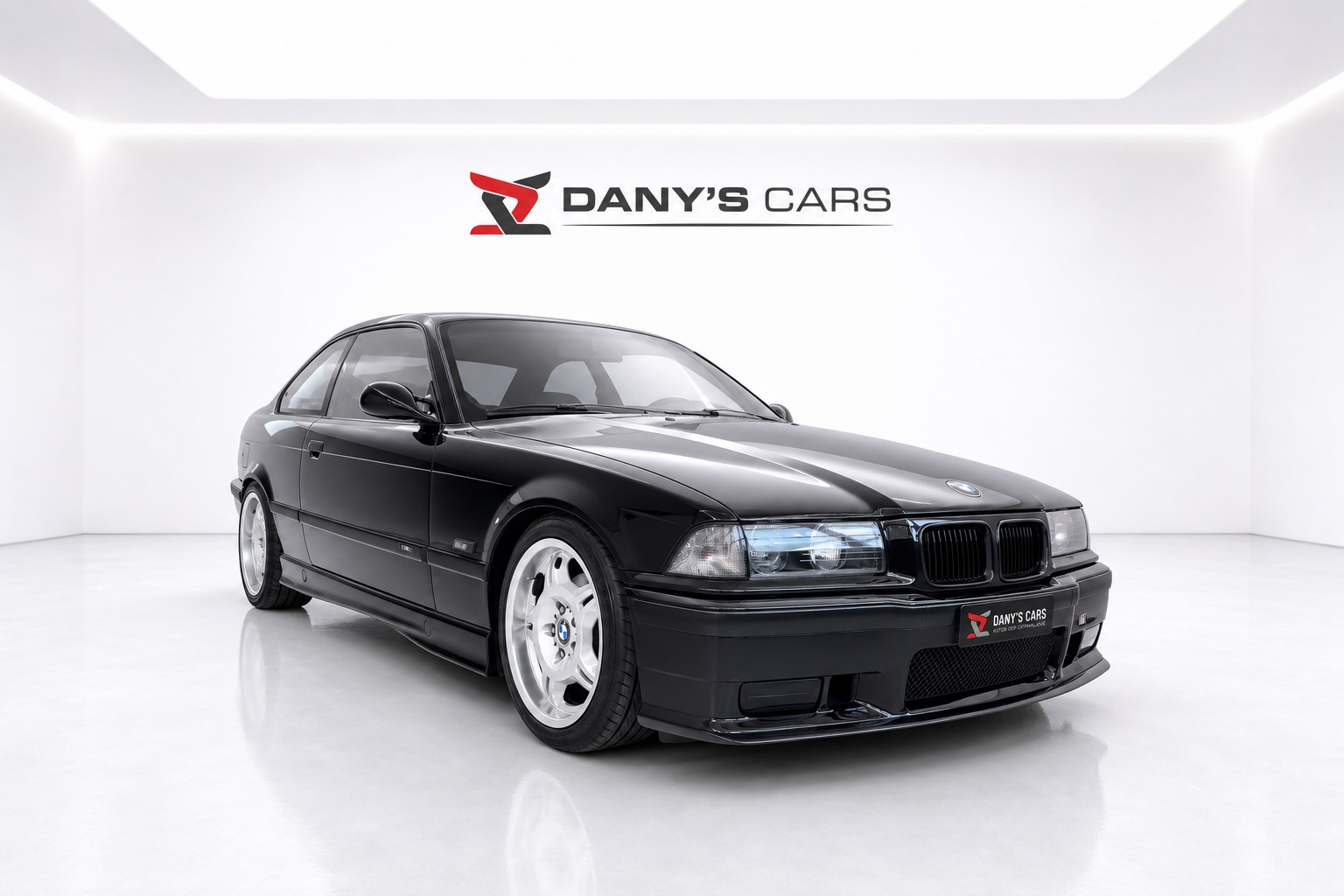 BMW M3 Coupé-showroom-element-2