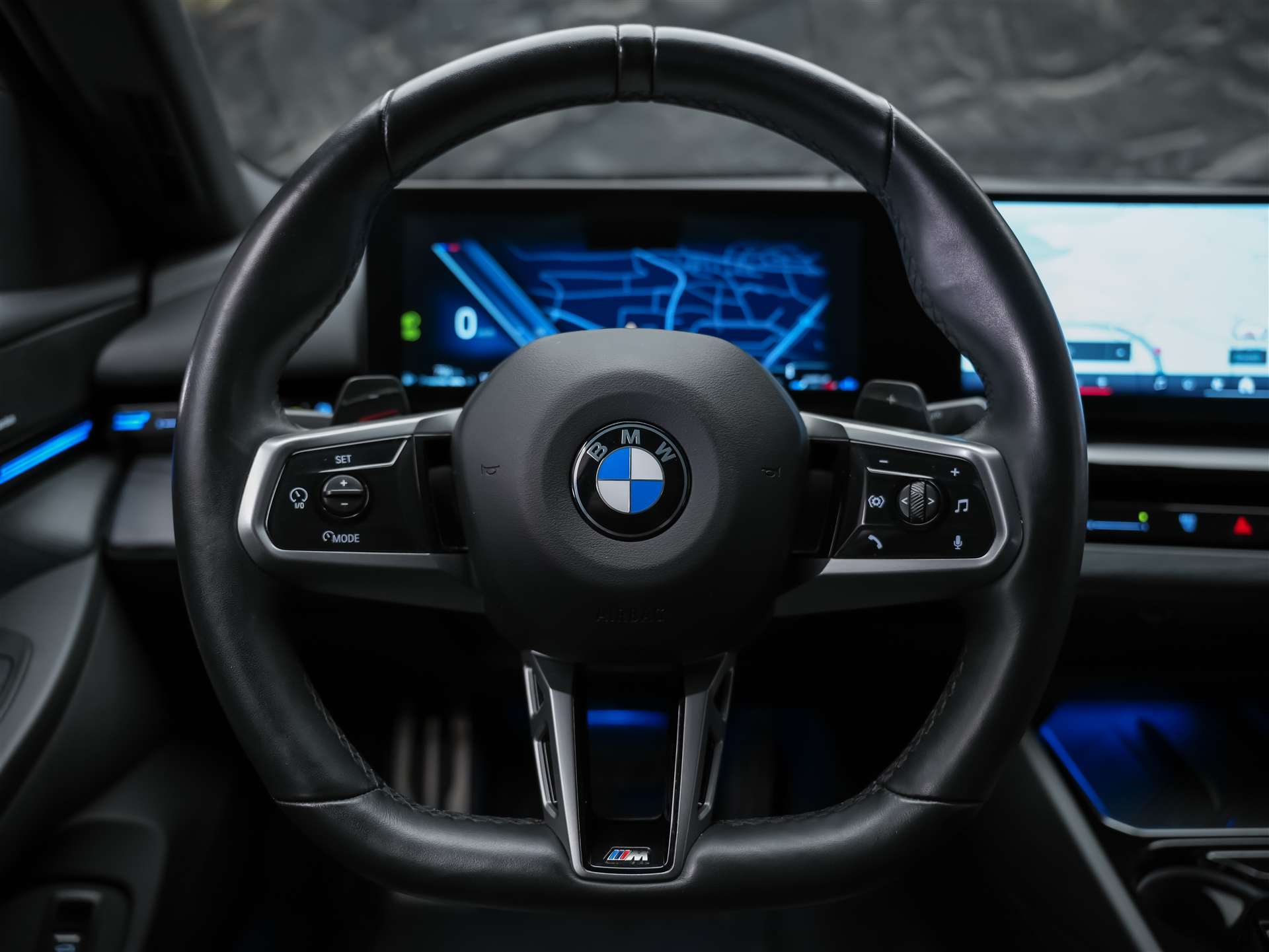 BMW 520d xDrive M Sport Steptronic *Werksgarantie*21" Felgen*Sitzlüftung*Harman/Kardon*-image-27