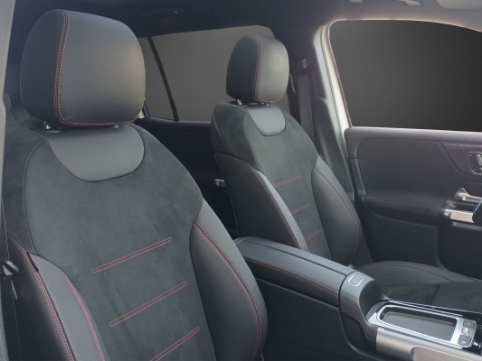 MERCEDES-BENZ GLB 220 4Matic 8G-Tronic-image-7