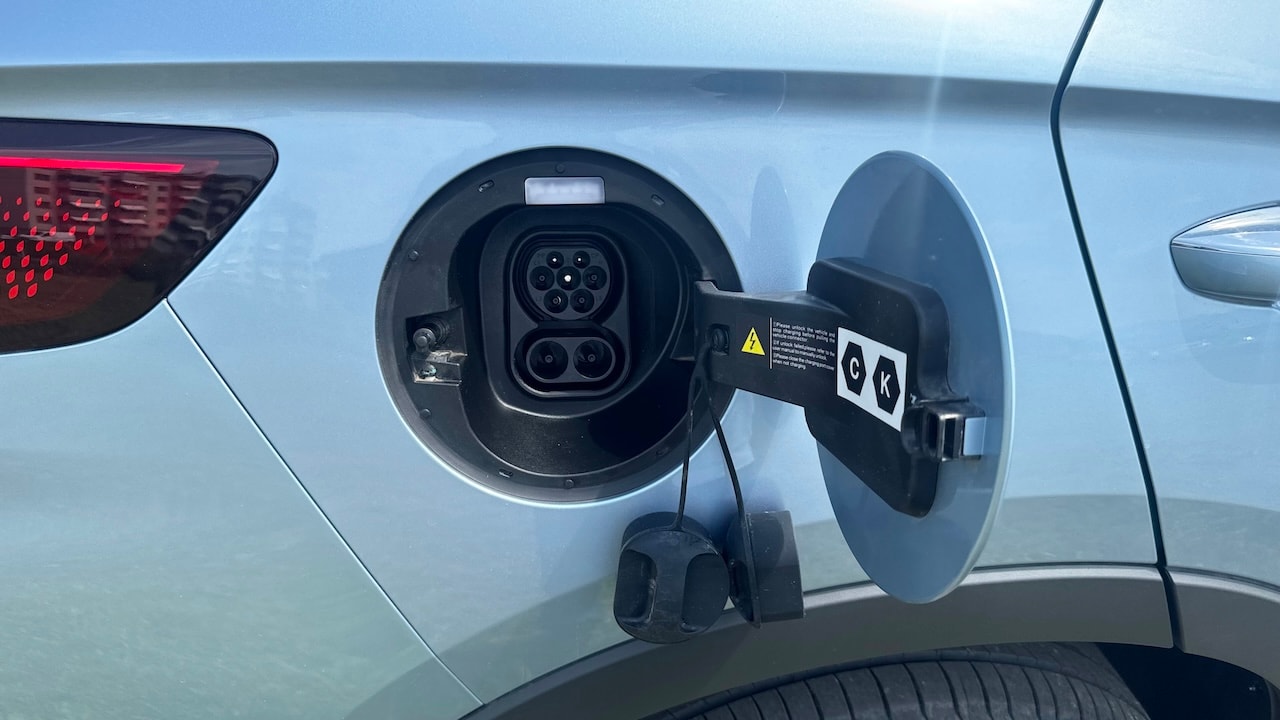 BYD Seal U DM-i Design AWD-image-9