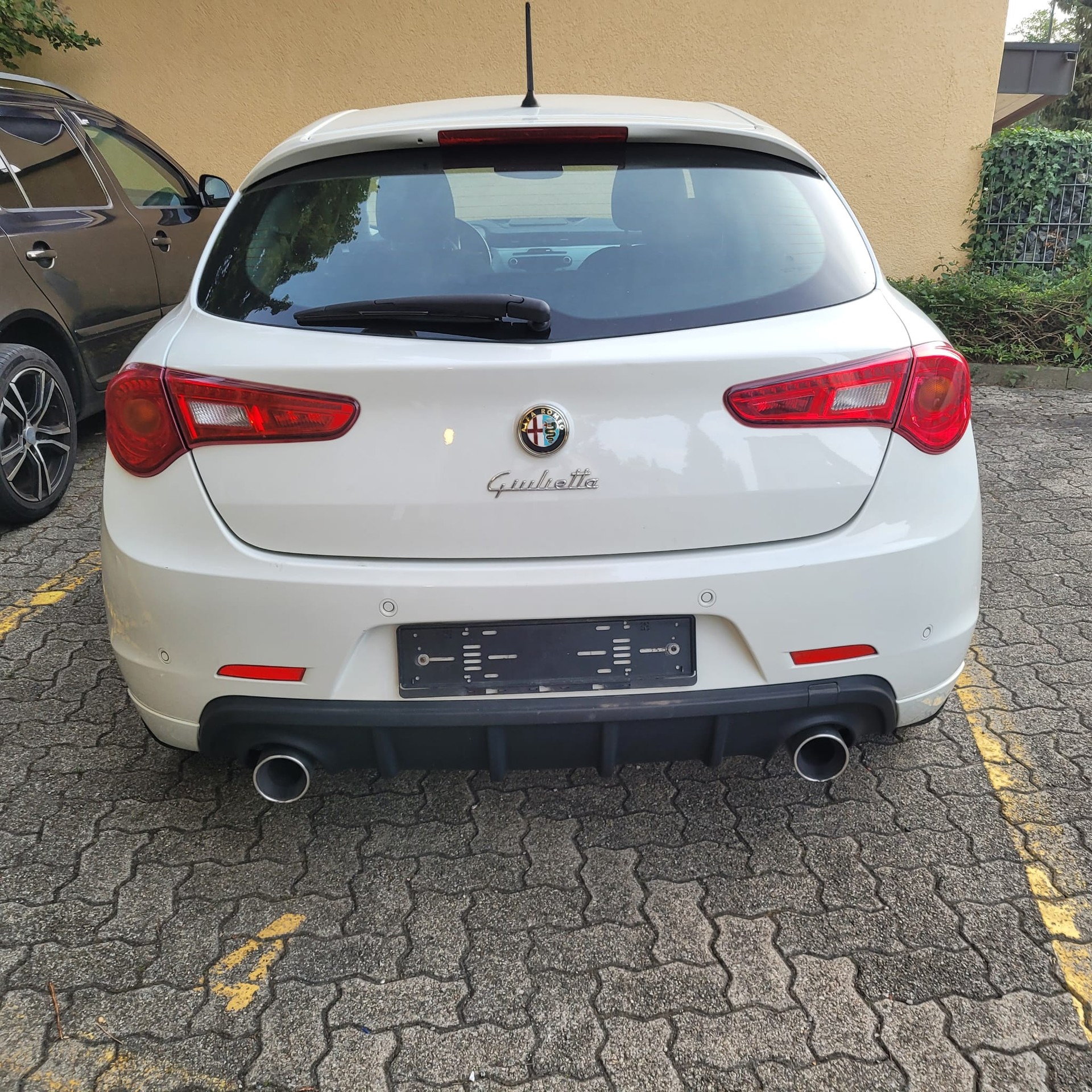 ALFA ROMEO GIULIETTA-image-1