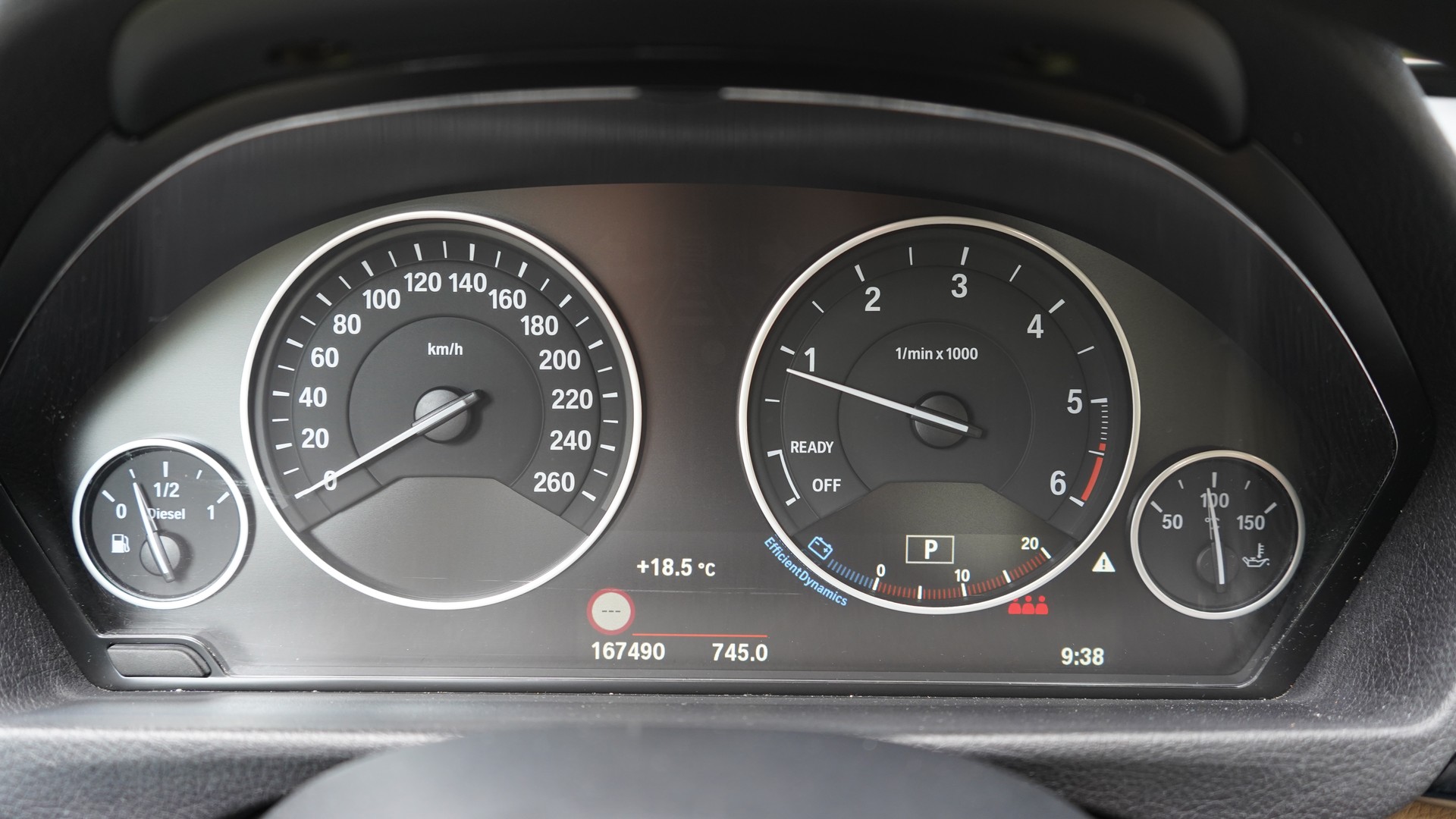 BMW 320d GT xDrive Luxury Line Steptronic-image-8