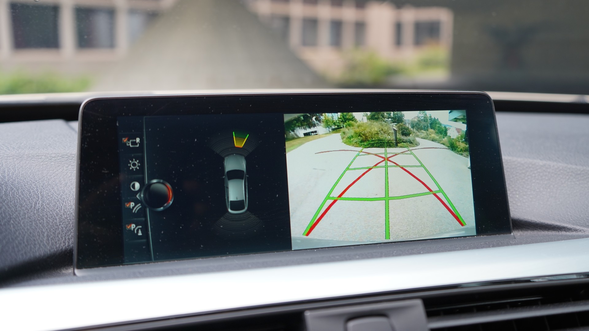 BMW 320d GT xDrive Luxury Line Steptronic-image-9