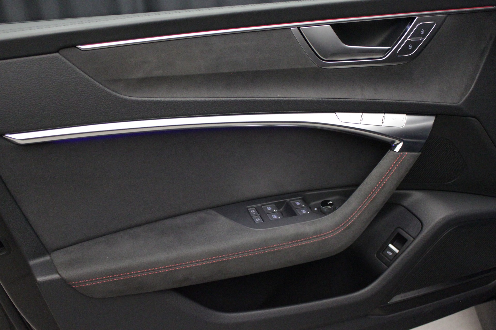 AUDI RS7 Sportback MHEV Performance-image-18