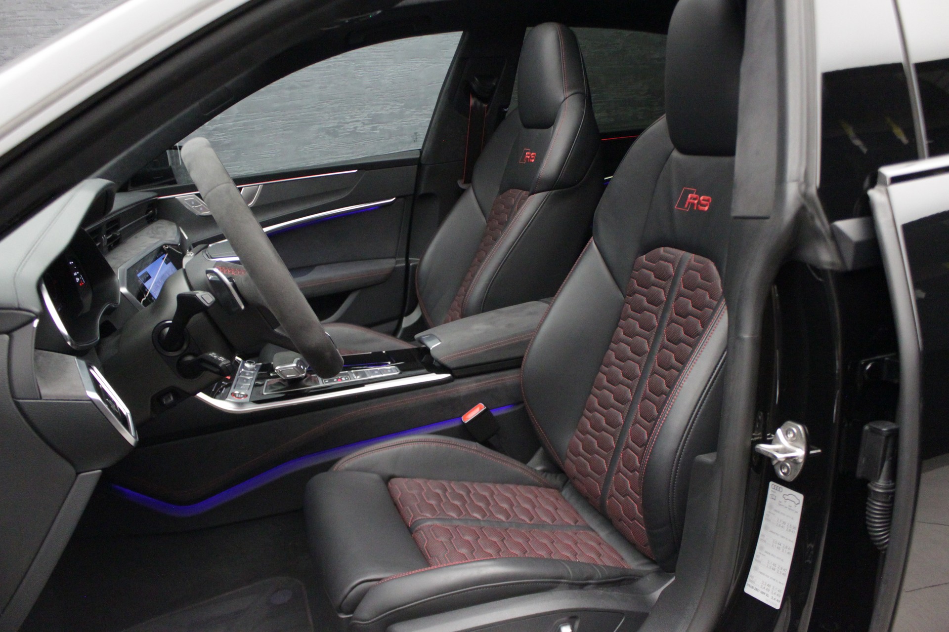 AUDI RS7 Sportback MHEV Performance-image-16