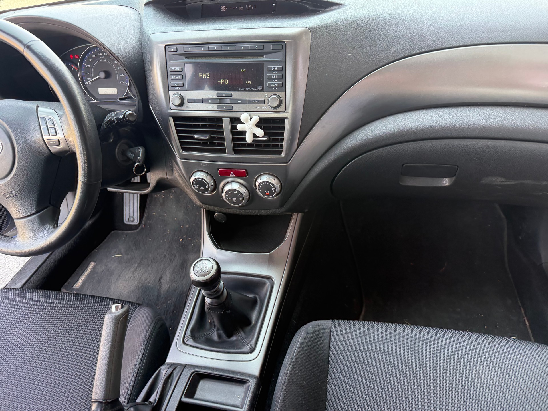 SUBARU Impreza 2.0D Swiss Special-image-5