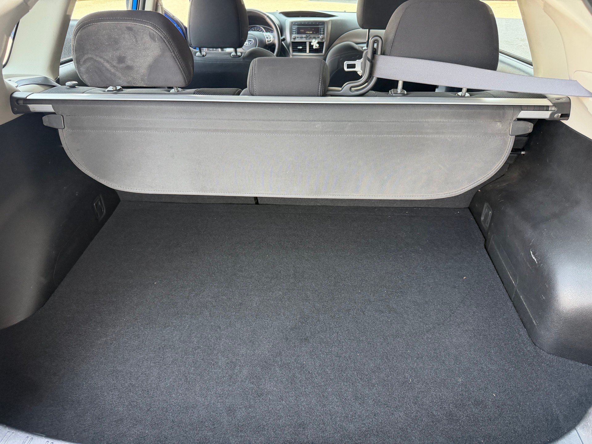 SUBARU Impreza 2.0D Swiss Special-image-9