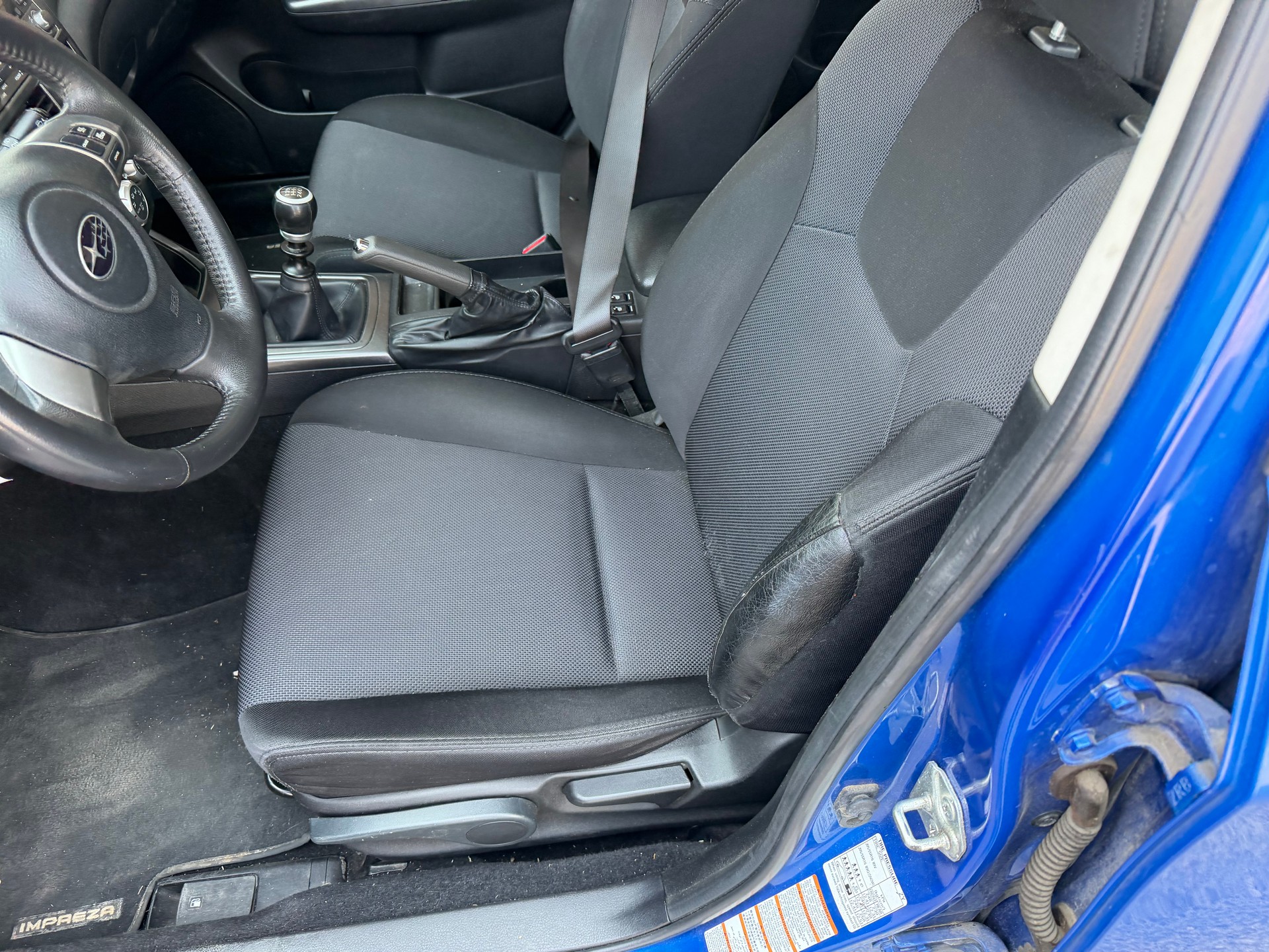 SUBARU Impreza 2.0D Swiss Special-image-10