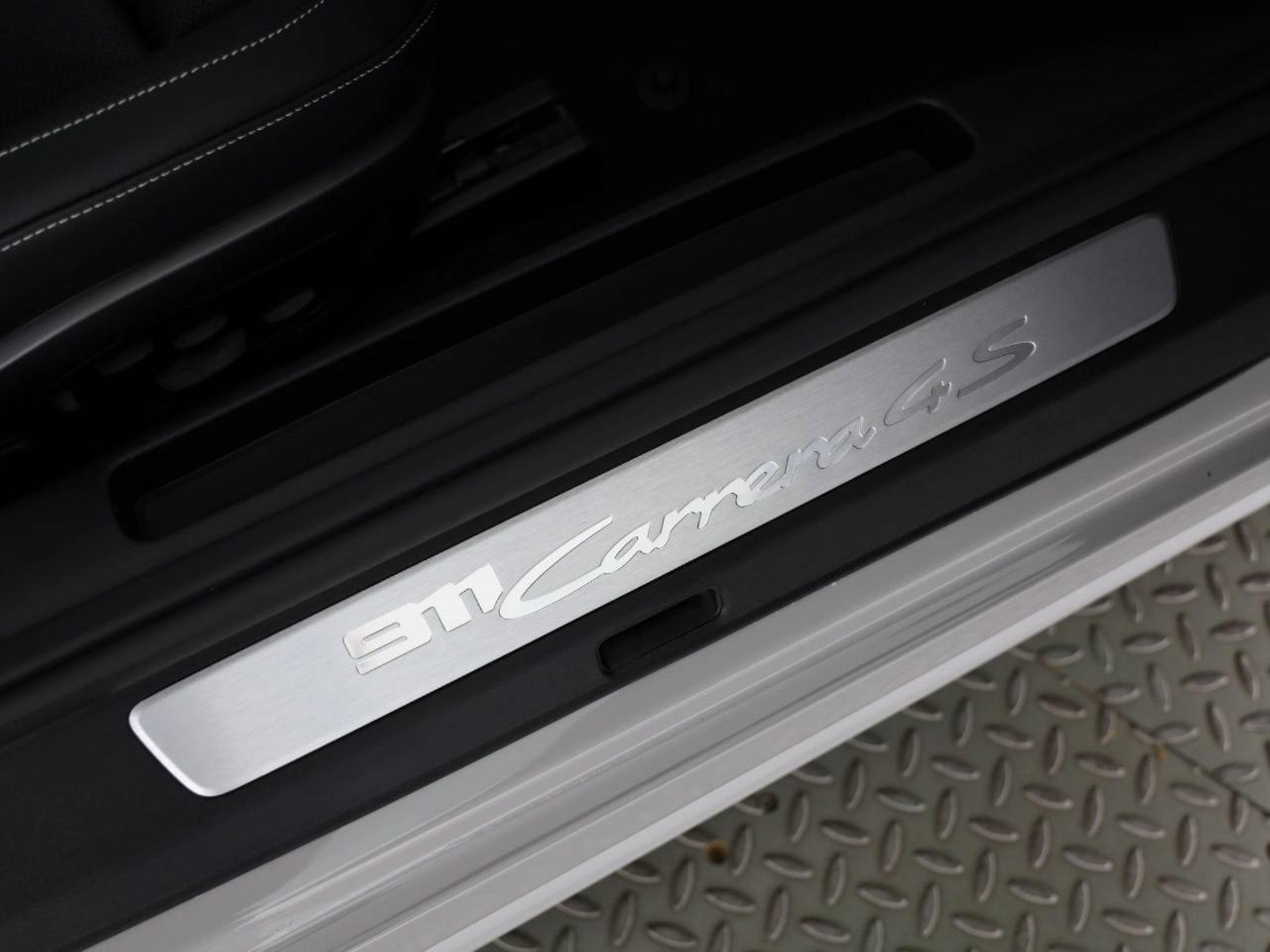 PORSCHE 911 Carrera 4S Cabriolet-image-20