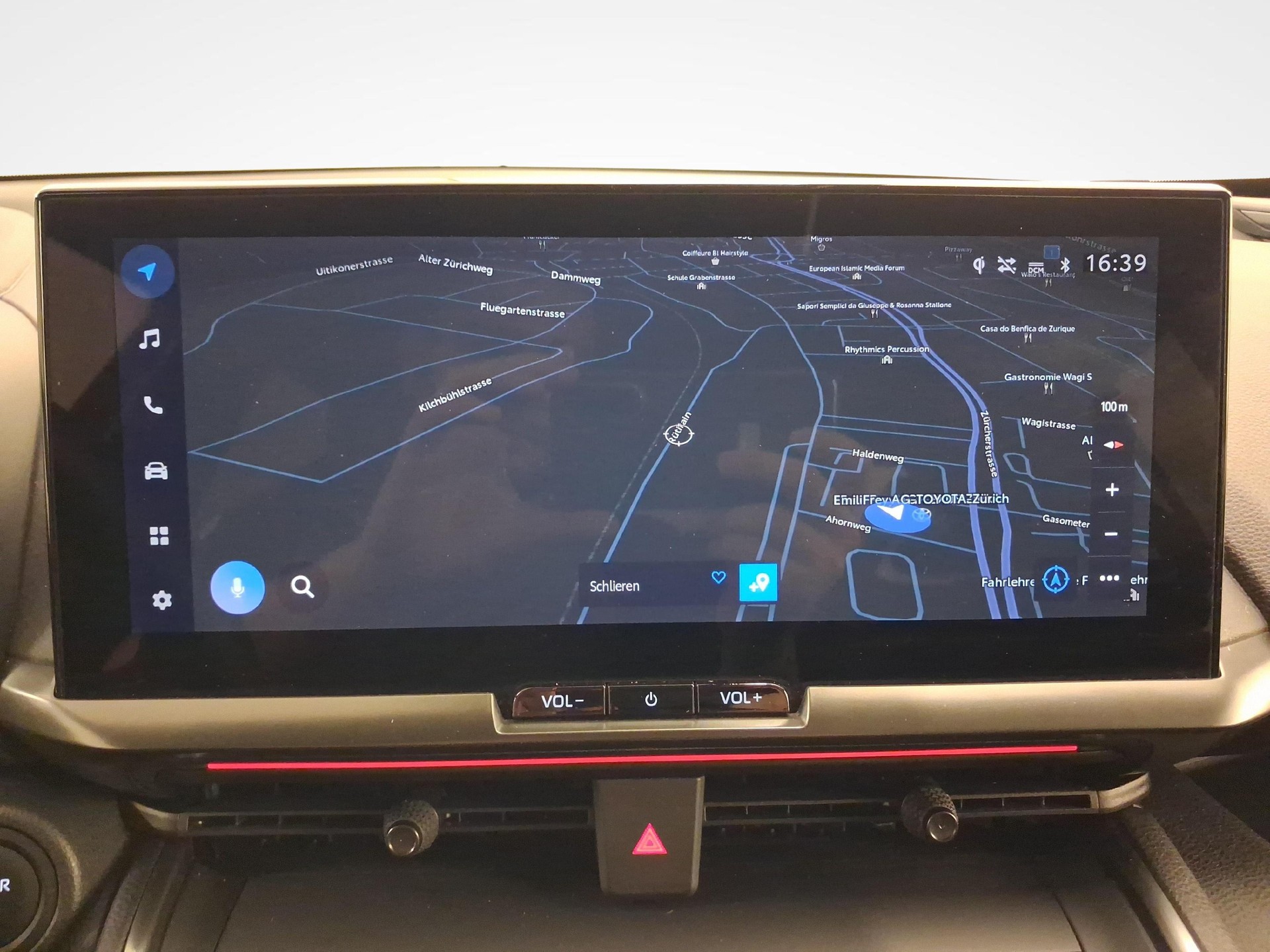 TOYOTA C-HR 2.0 PHEV GR Sport Premiere-image-12