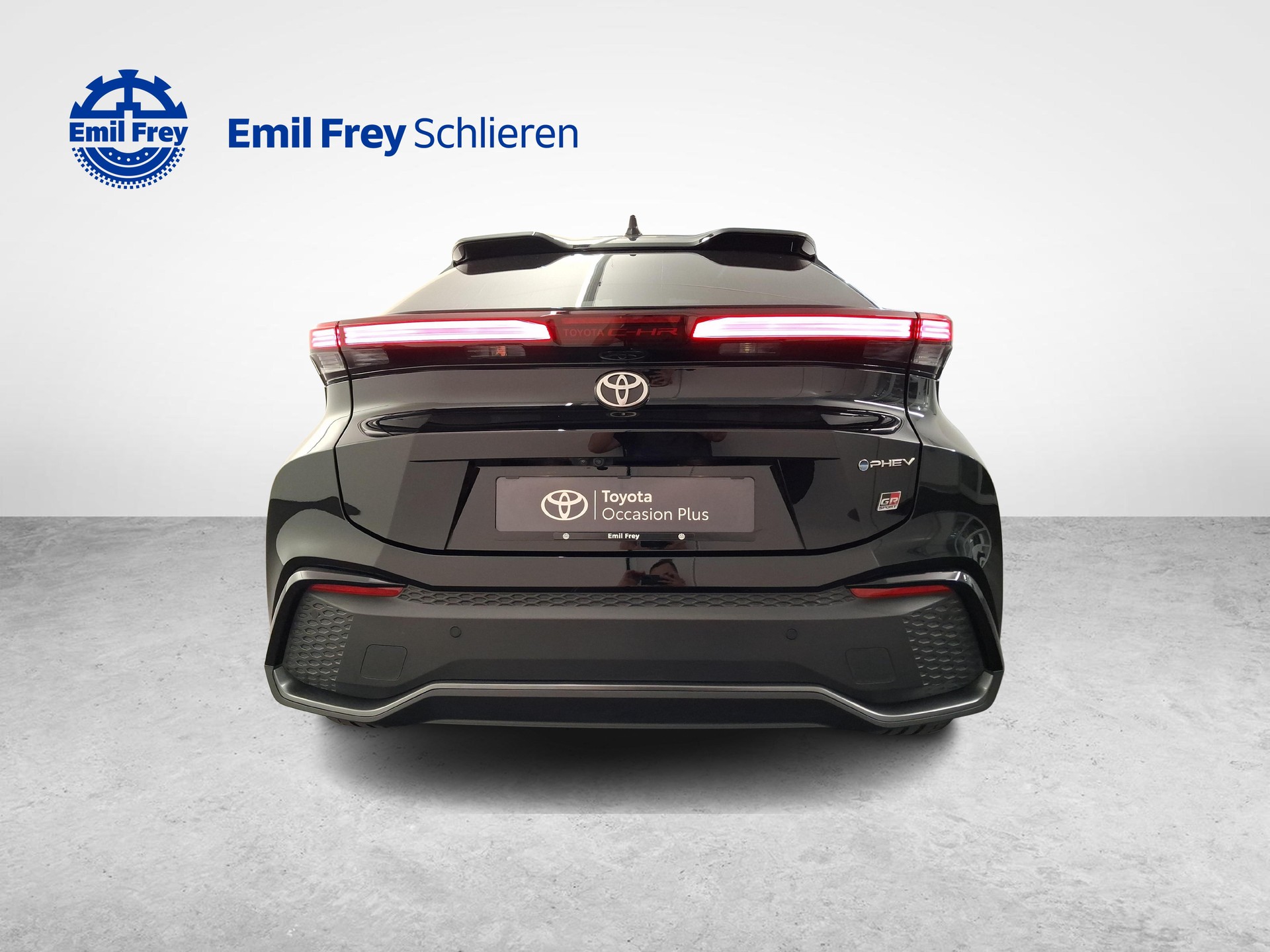 TOYOTA C-HR 2.0 PHEV GR Sport Premiere-image-3