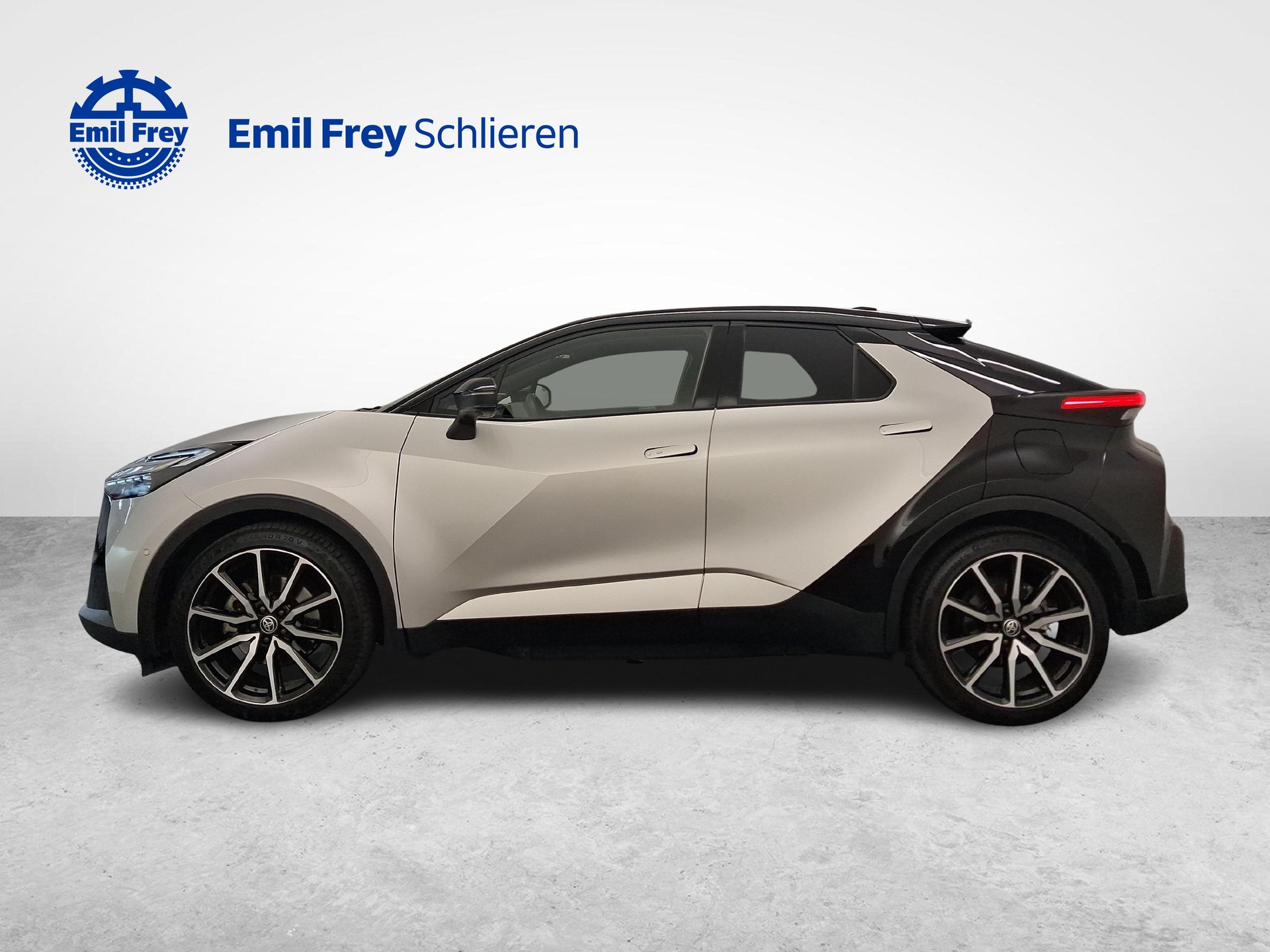 TOYOTA C-HR 2.0 PHEV GR Sport Premiere-image-1