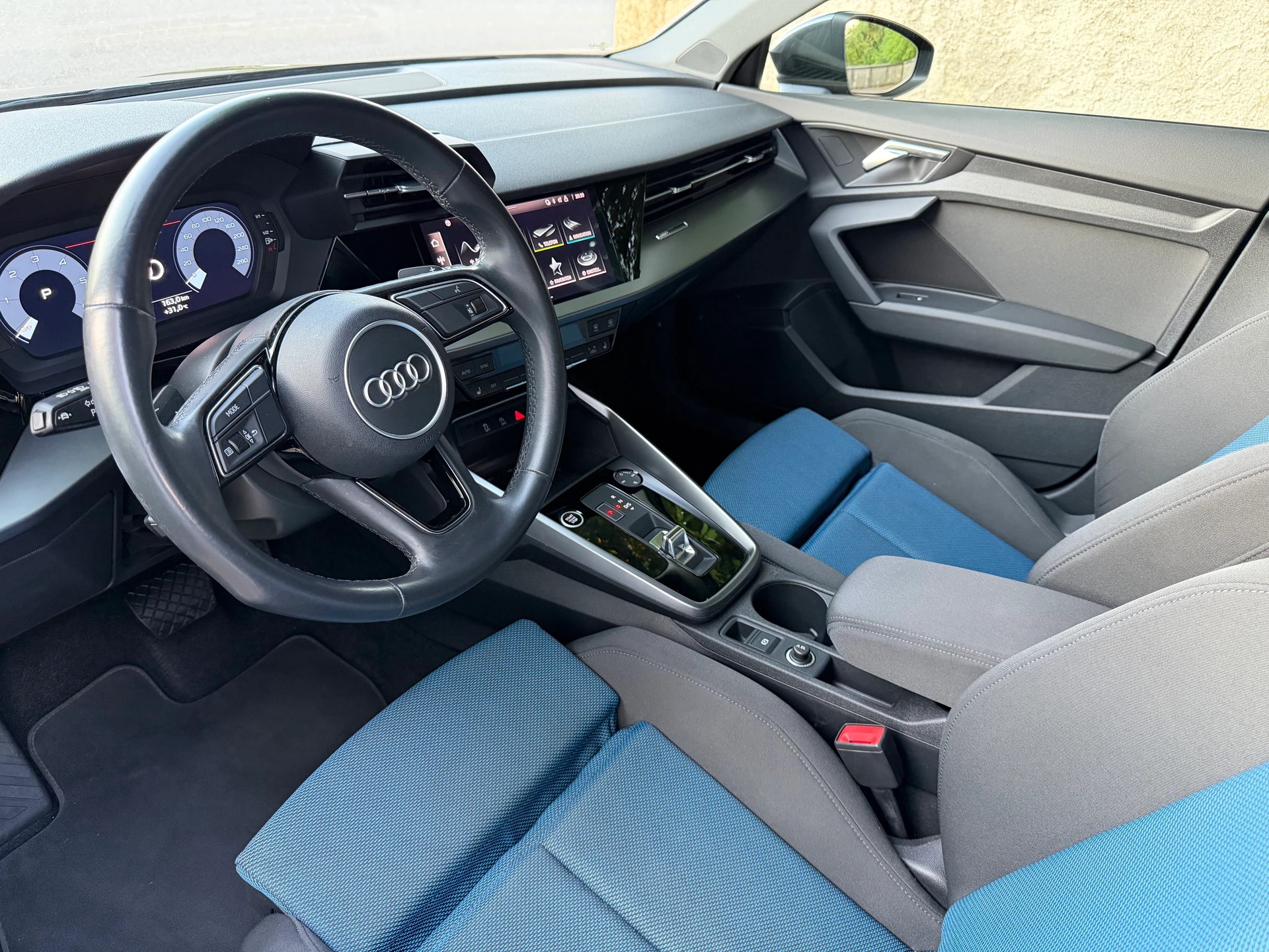 AUDI A3 Sportback 30 TDI S-tronic /Ab MFK/Service gepflegt/36 Monate Garantie/LED/Apple CarPlay /Virtuell Cockpit/Sportsitze-image-9