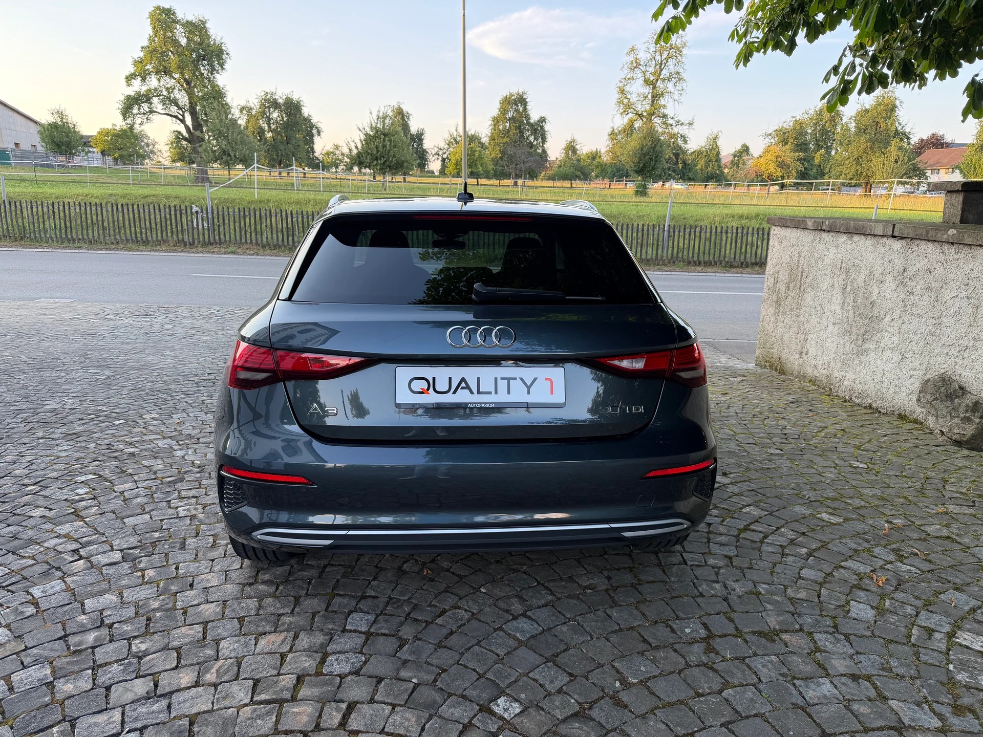 AUDI A3 Sportback 30 TDI S-tronic /Ab MFK/Service gepflegt/36 Monate Garantie/LED/Apple CarPlay /Virtuell Cockpit/Sportsitze-image-6