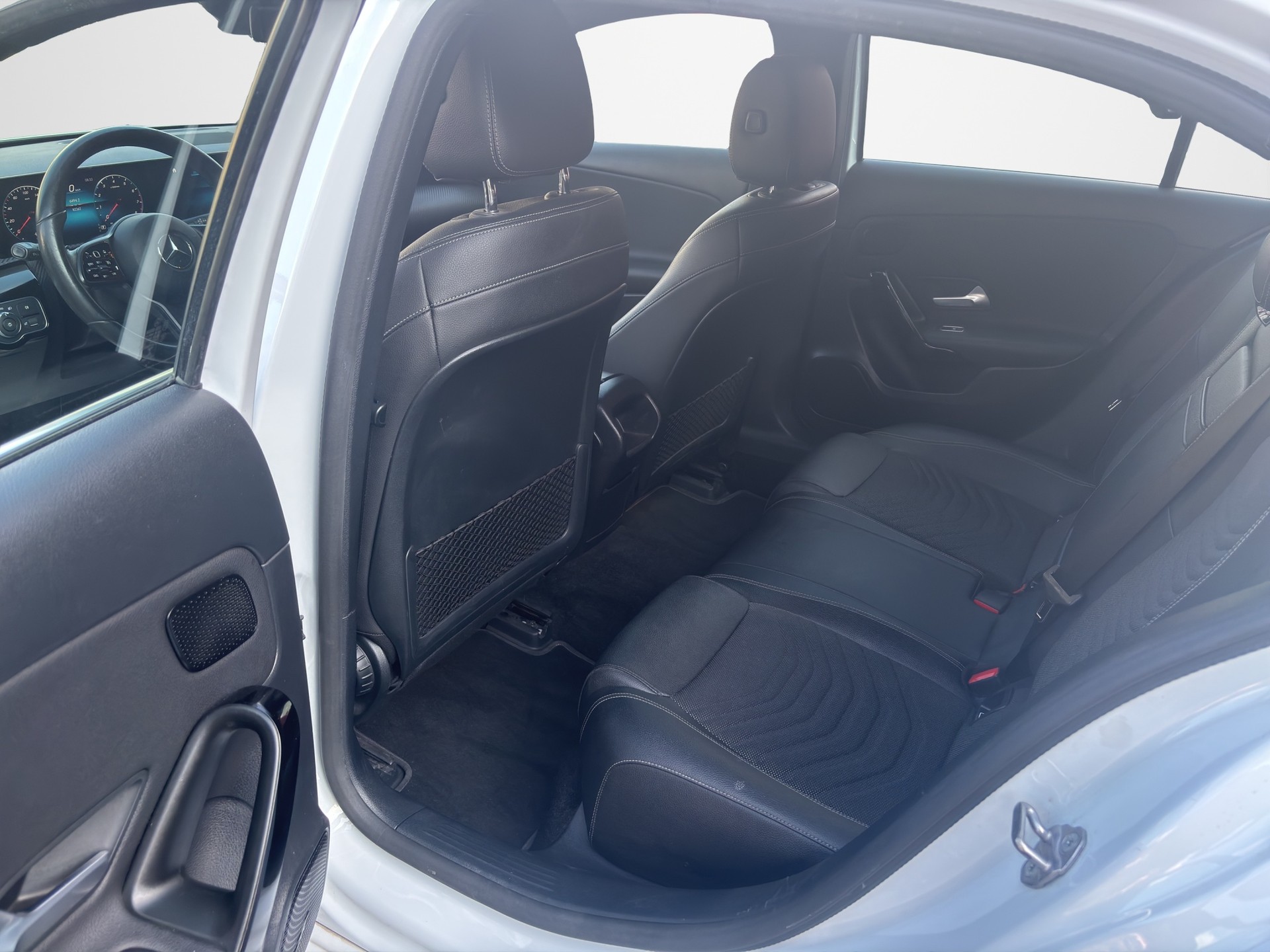 MERCEDES-BENZ A 250 Style 7G-DCT-image-10