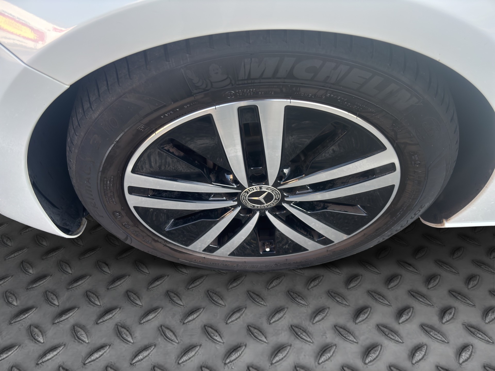 MERCEDES-BENZ A 250 Style 7G-DCT-image-16